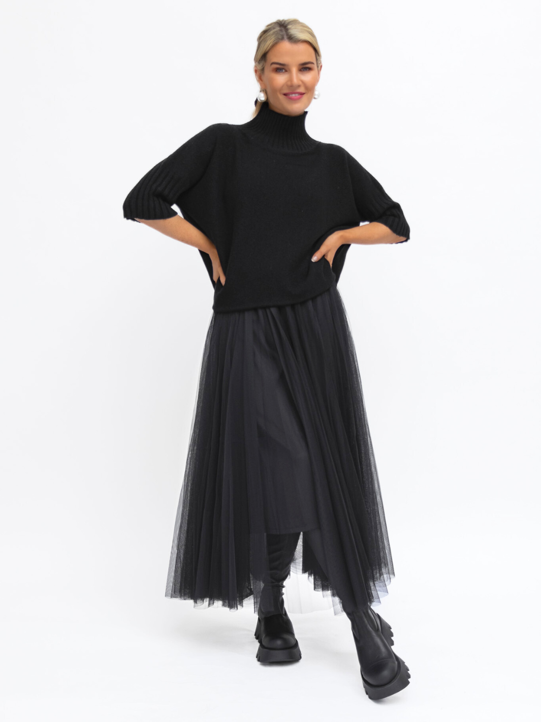 Diffusion by Kate Knitwear One Size Josep Mid Length 3/4 Sleeve Jumper In Black