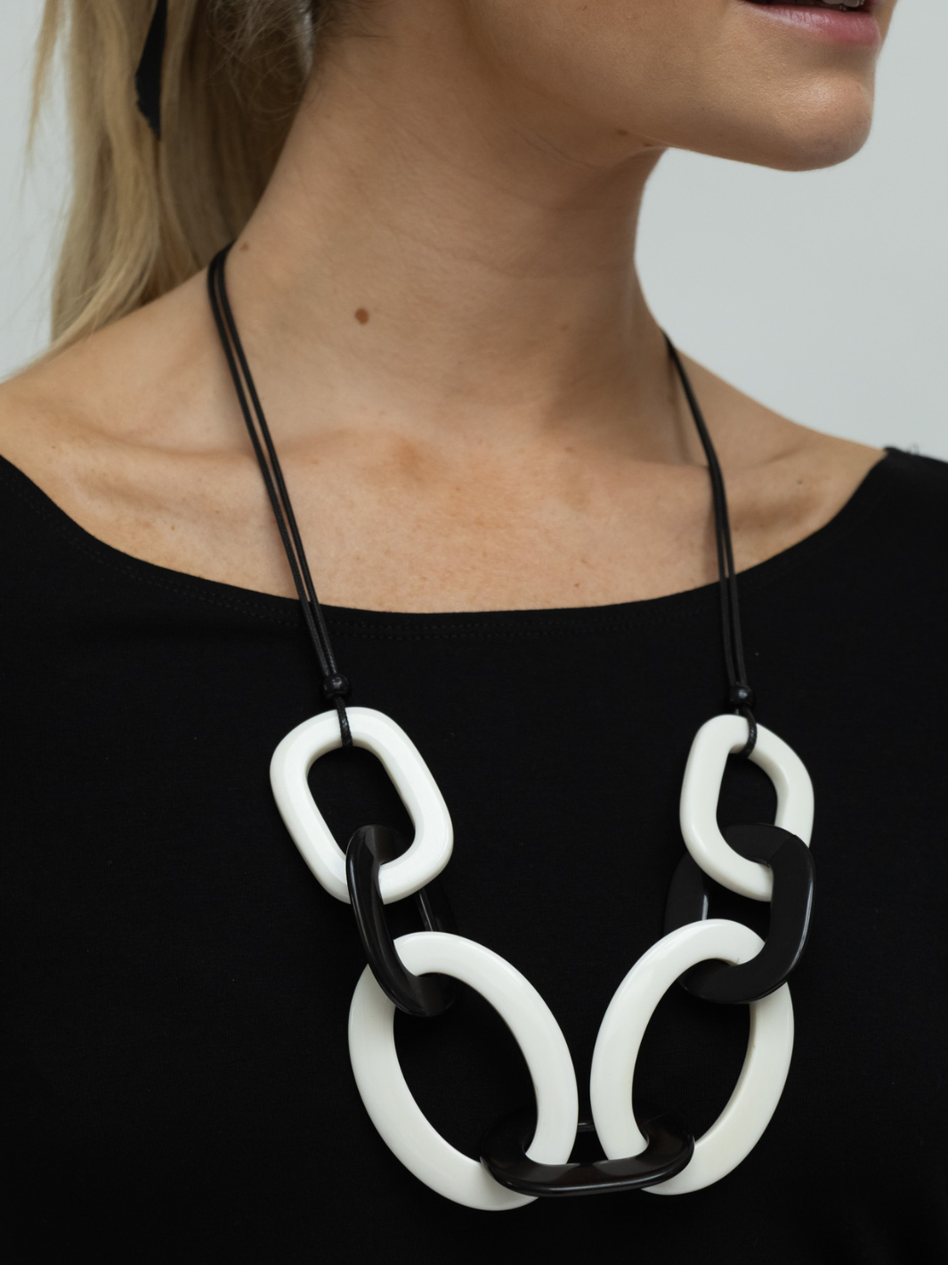 Diffusion By Kate Necklace One Size Black & White Circle Necklace