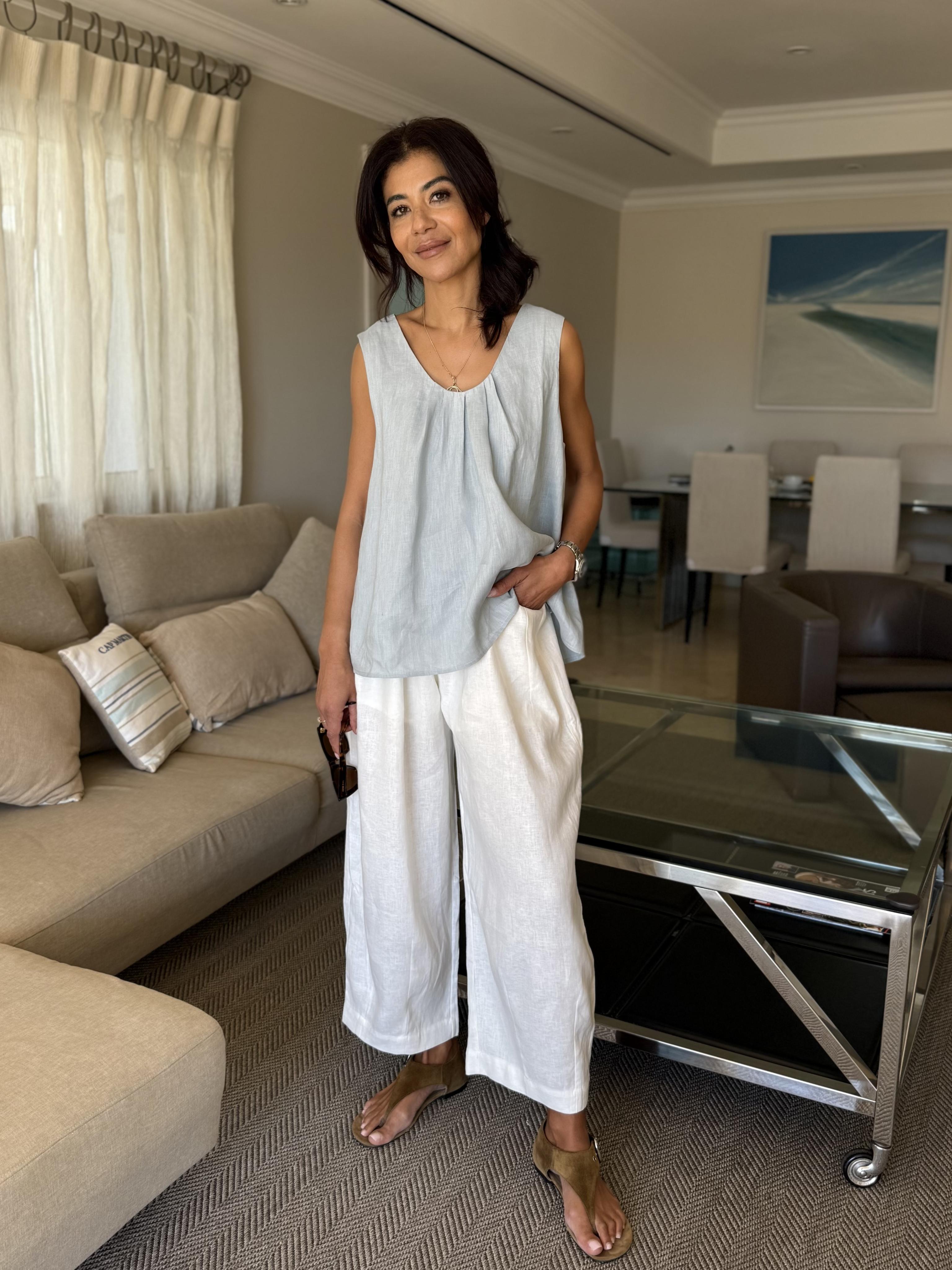 Diffusion by Kate One Size Ruth Pure Linen Pleat Back Top in Mint