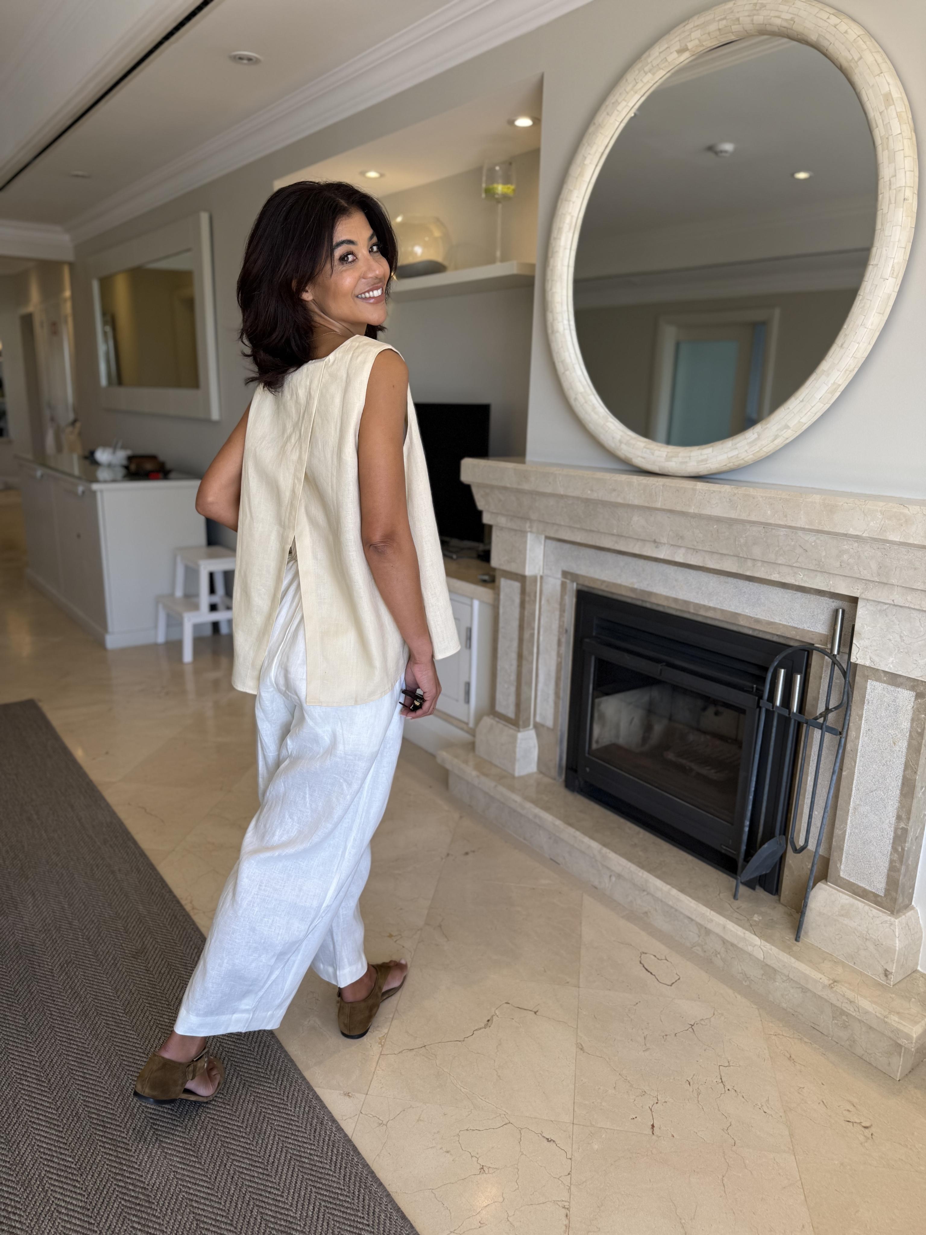 Diffusion by Kate One Size Ruth Pure Linen Pleat Back Top in Vanilla