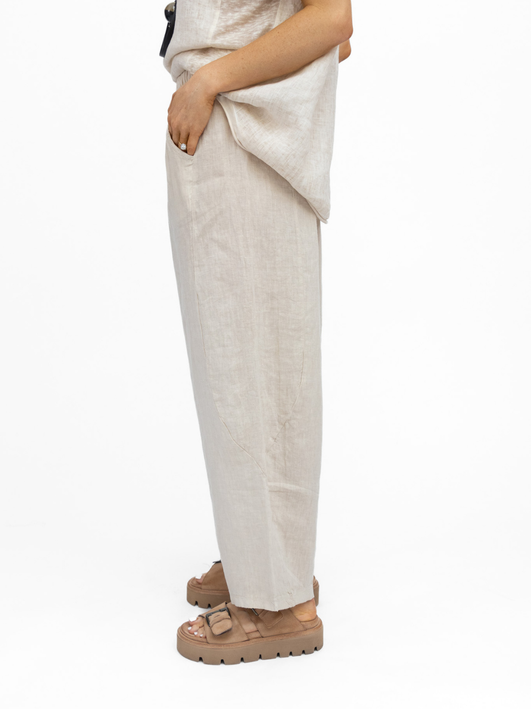 Diffusion By Kate Trousers One Size Barrel Linen Loose Fit Trousers In Sand