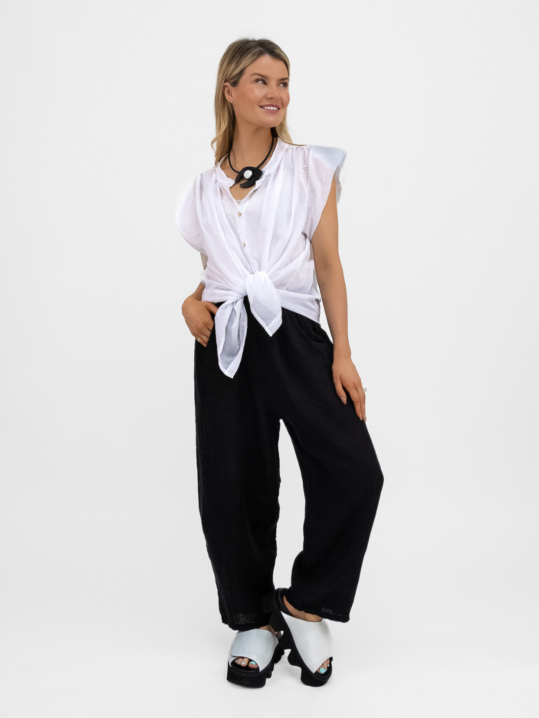 Diffusion.ie Shirts One Size Mia Cotton Shirt in White