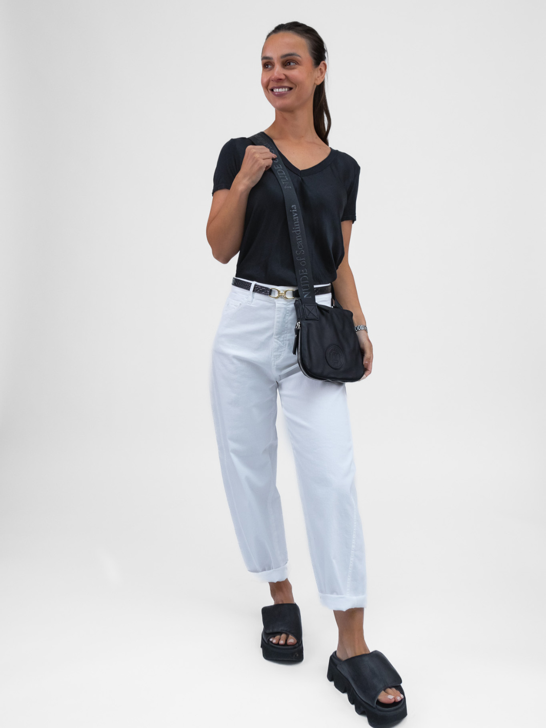 Diffusion.ie Tops One Size Bias Cut Silky V Neck Tee In Black