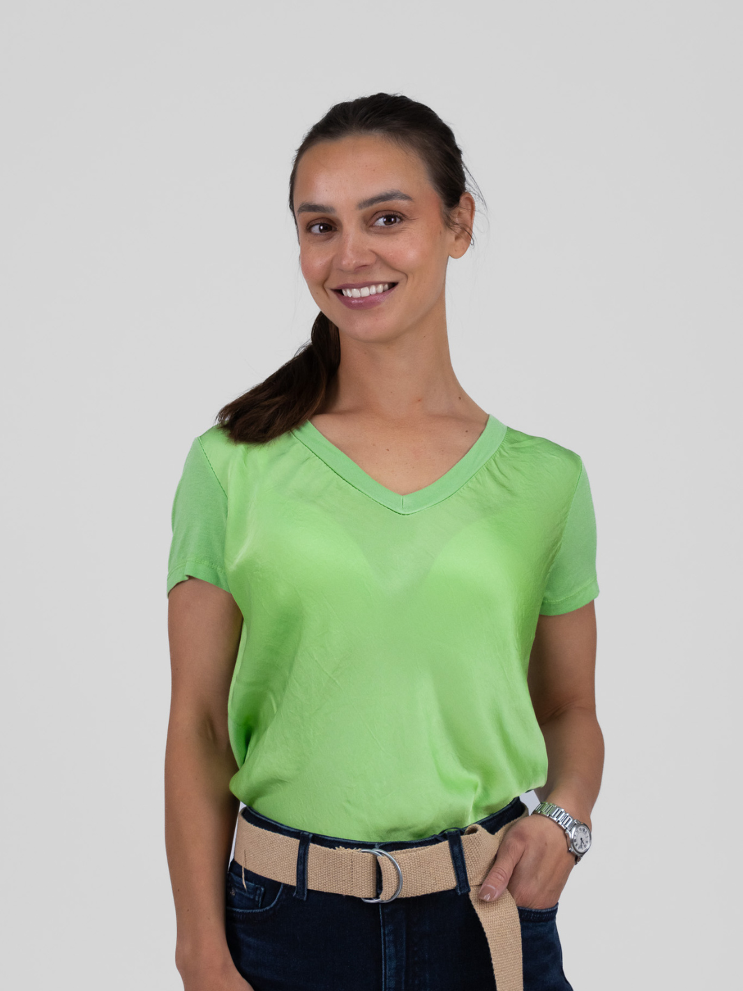 Diffusion.ie Tops One Size Bias Cut Silky V Neck Tee In Lime