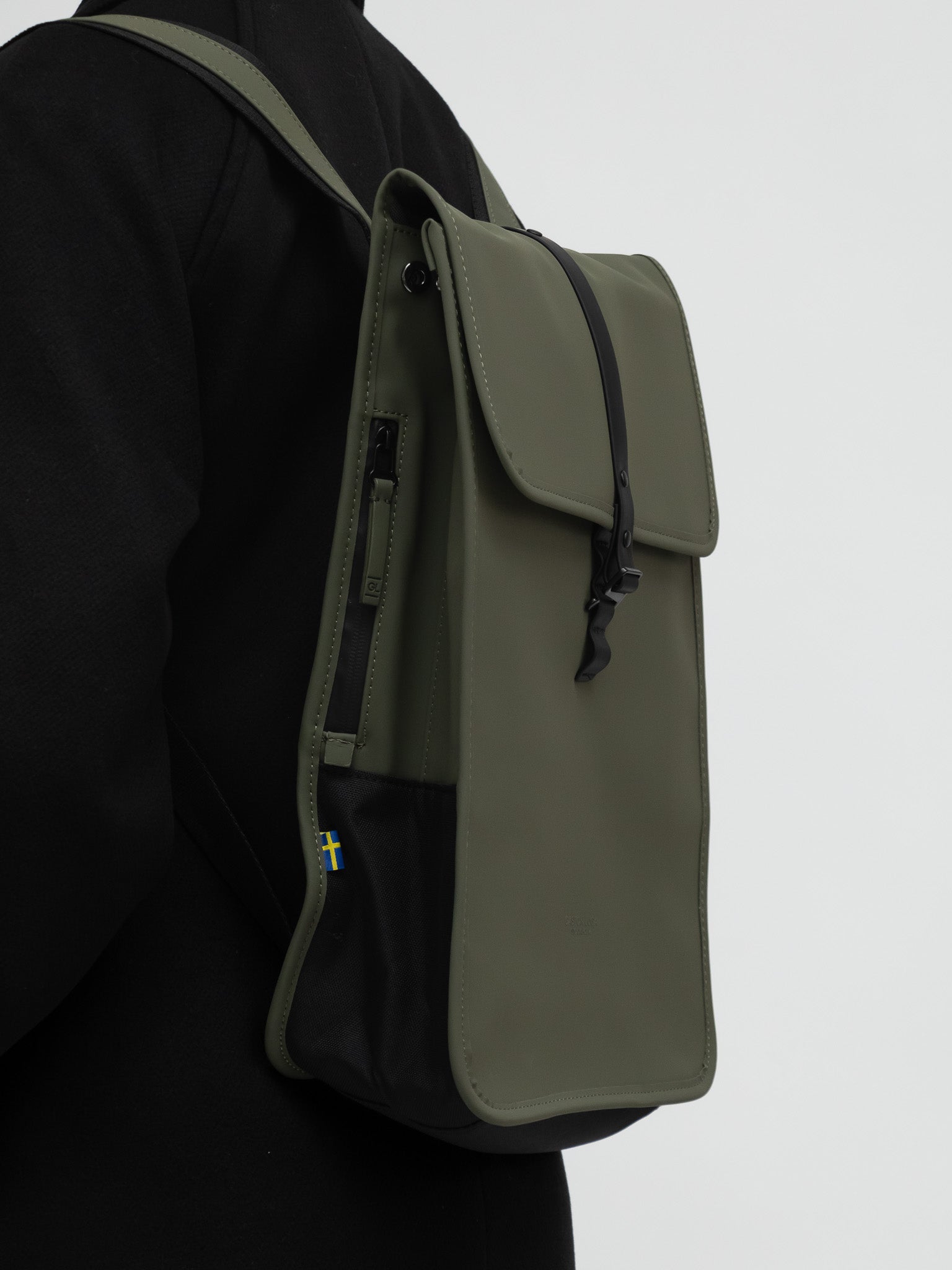 Gaston Luga Bag One Size Däsh Backpack 13" in Olive