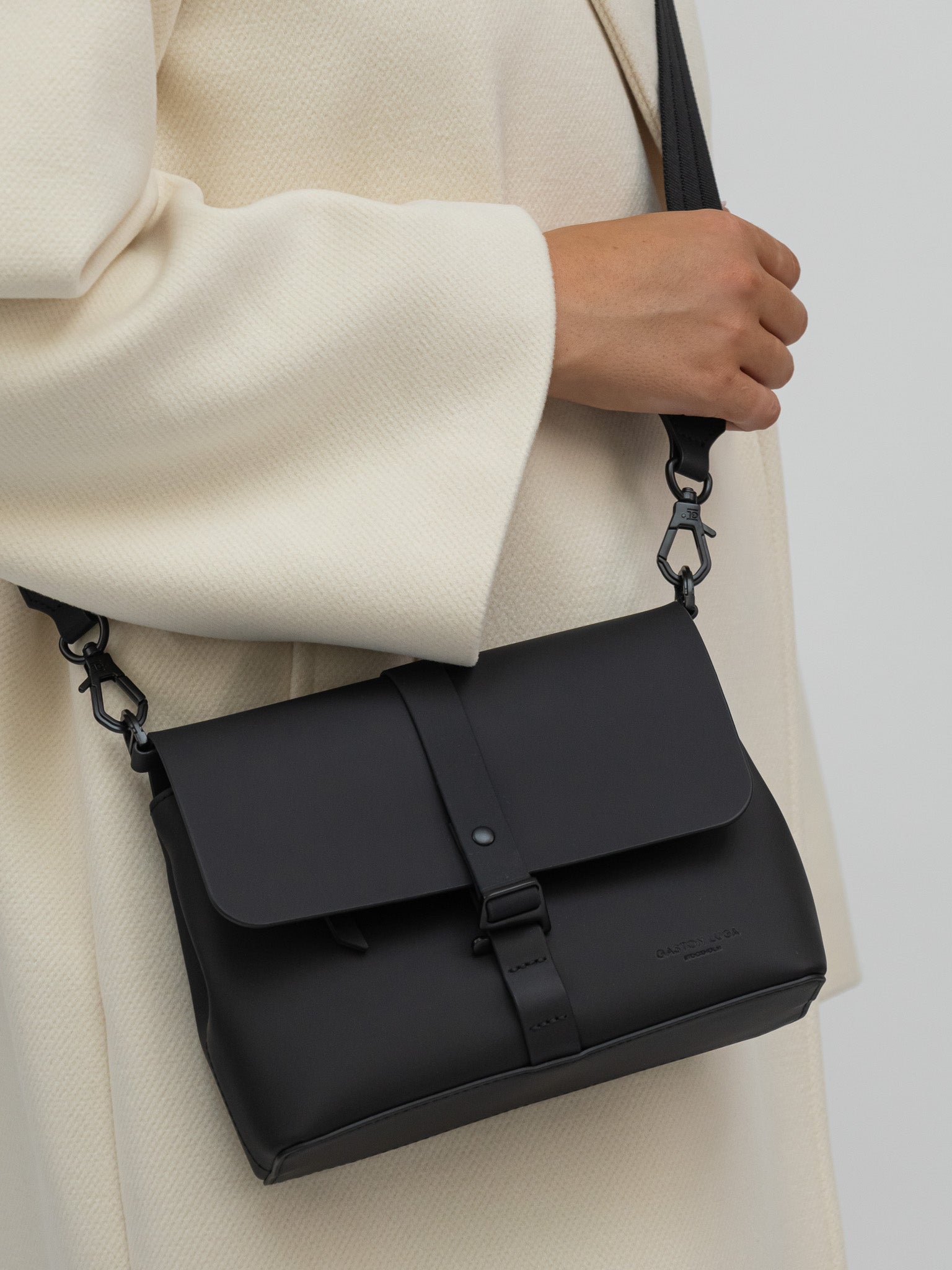 Gaston Luga Bag One Size Spläsh Crossbody Bag in Black