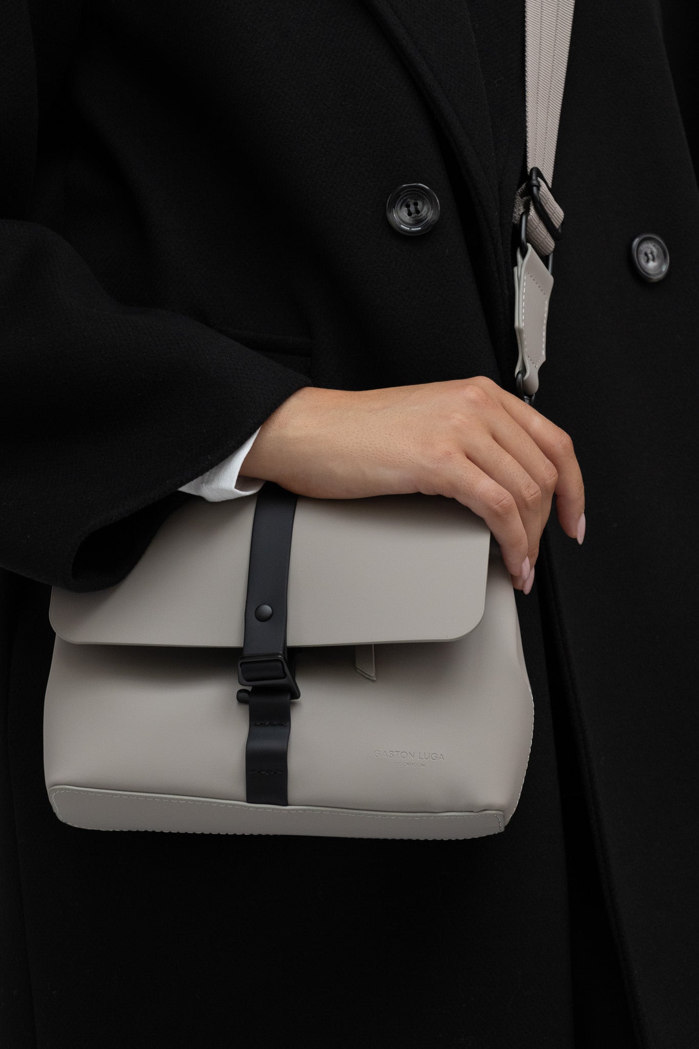 Gaston Luga Bag One Size Spläsh Crossbody Bag in Taupe