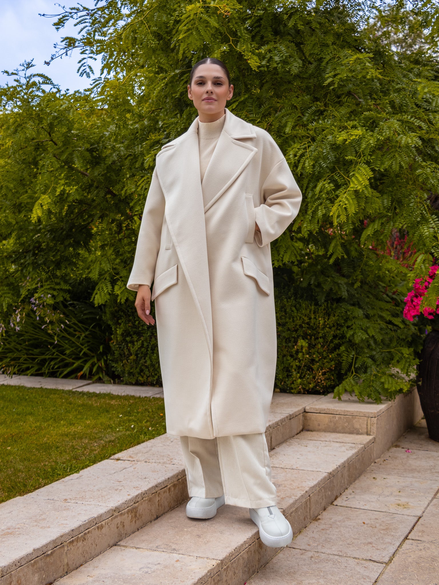 Italian Collection Coat One Size Garbo Classic Oversized Coat in Cream