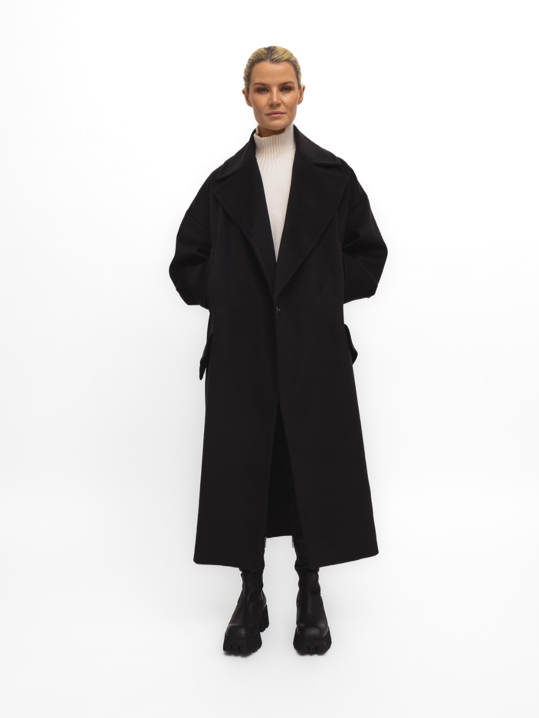 Italian Collection Coat One Size Oversized Coat In Black From The Italian Collection