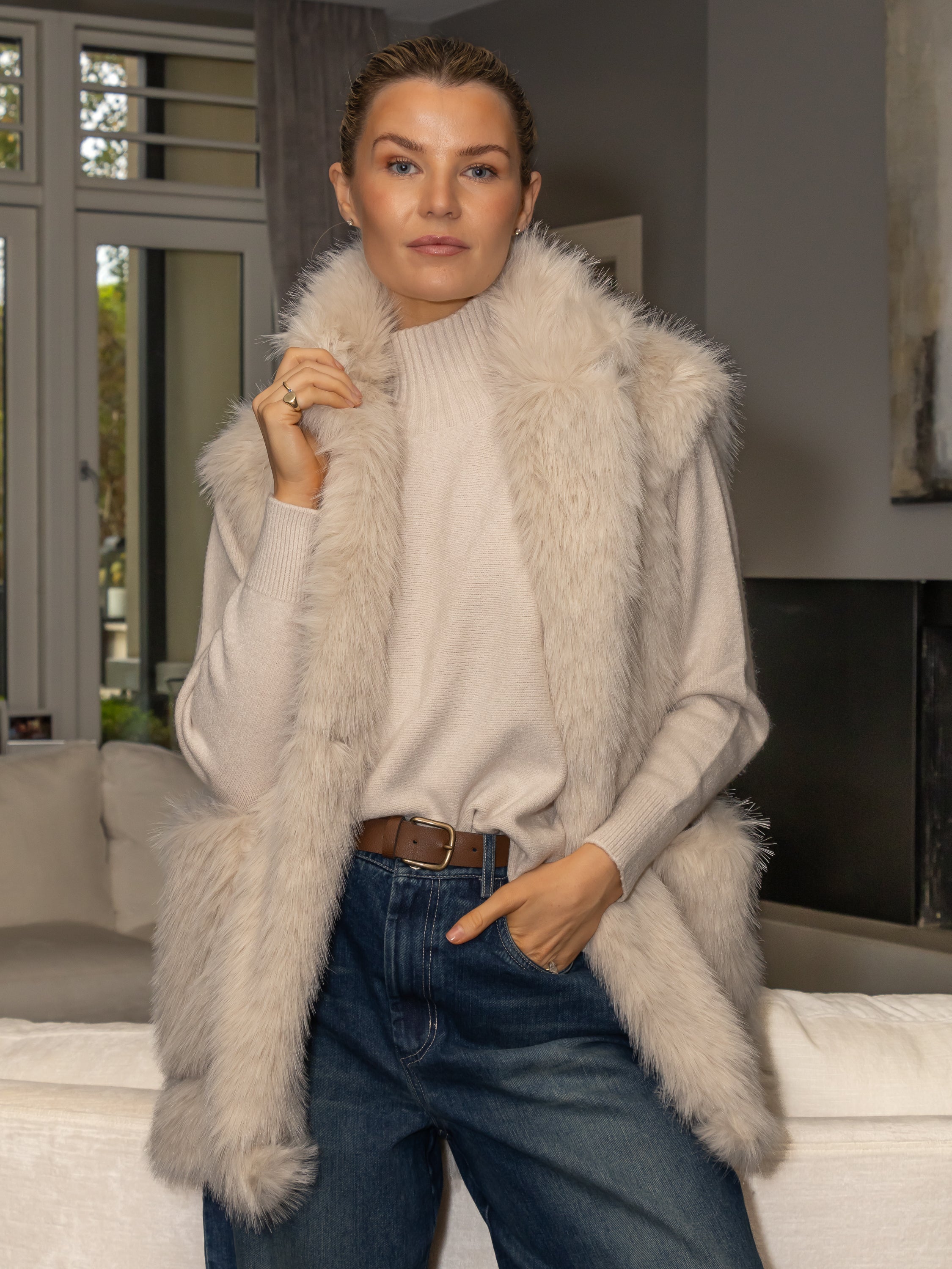 Italian Collection Faux Fur Gilet in Blond