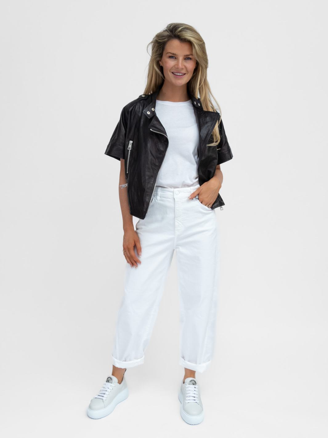 Italian Collection Jacket Cropped Leather Jacket In Black From The Italian Collection