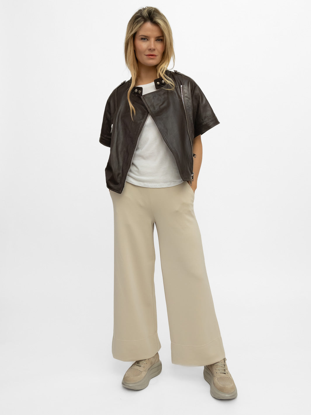 Italian Collection Jacket Cropped Leather Jacket In Chocolate Brown