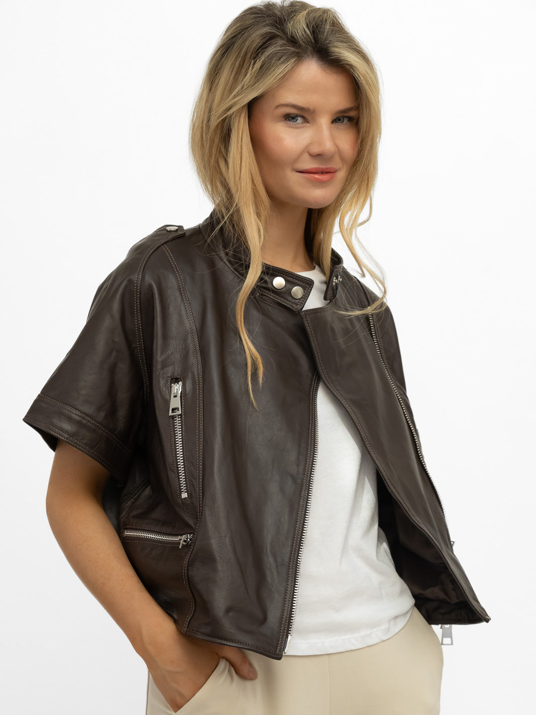 Italian Collection Jacket Cropped Leather Jacket In Chocolate Brown