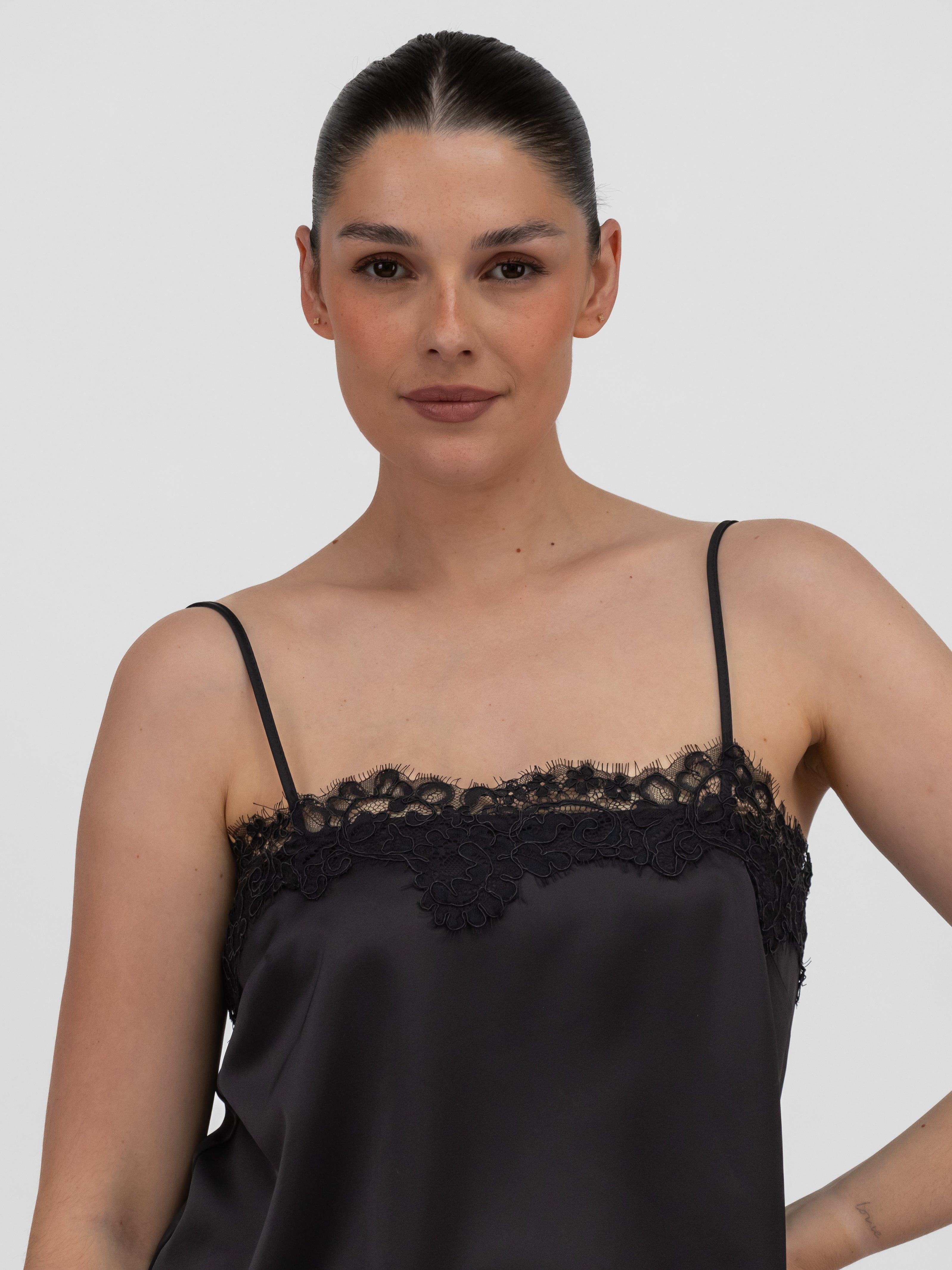 Italian Collection Top Lace Trim Camisole Top in Black