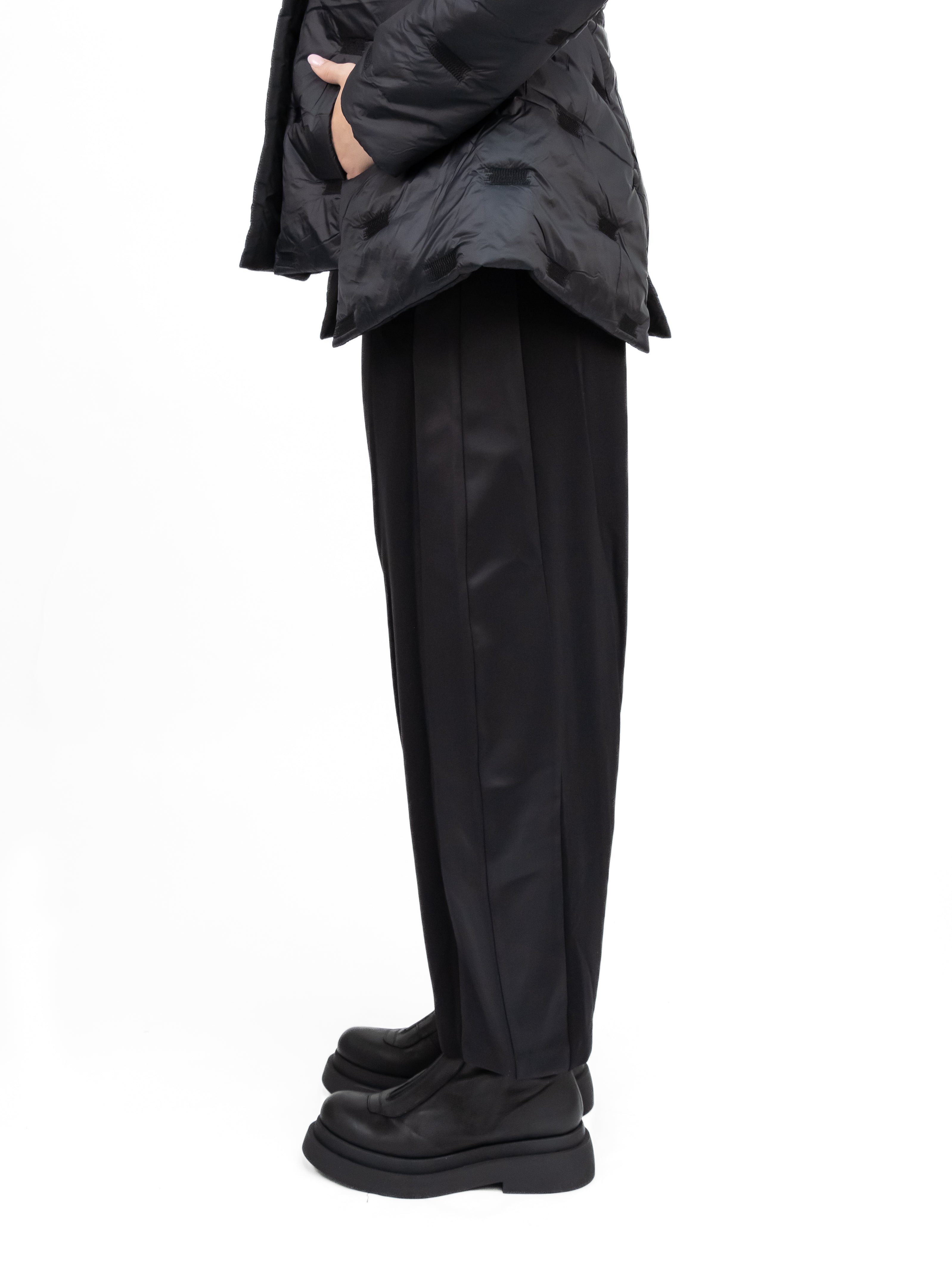 Italian Collection Trousers Barrel Leg Trousers in Black with Satin Side Panel