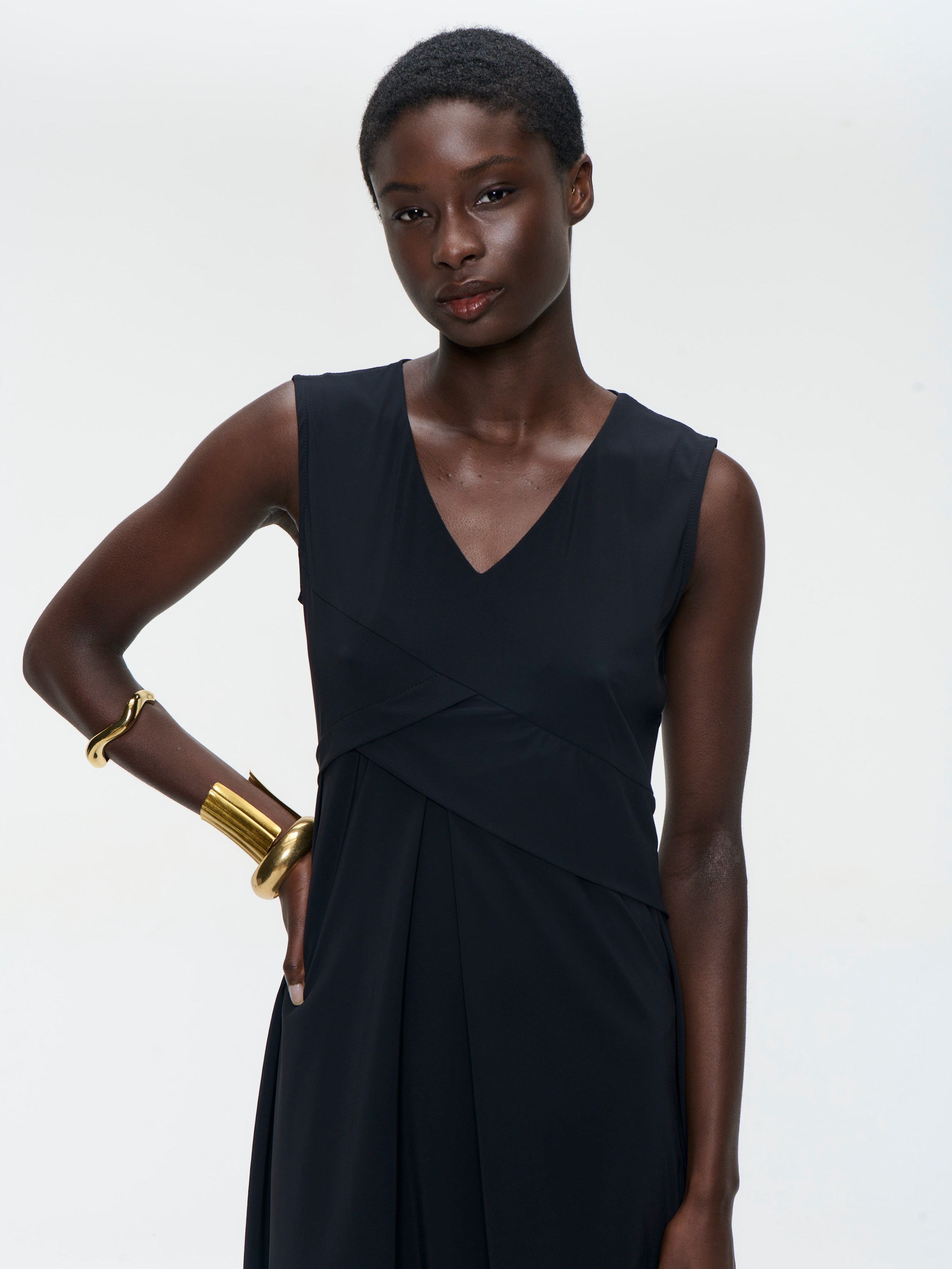 Jane Lushka Dress Almi Dress Technical Jersey in Black