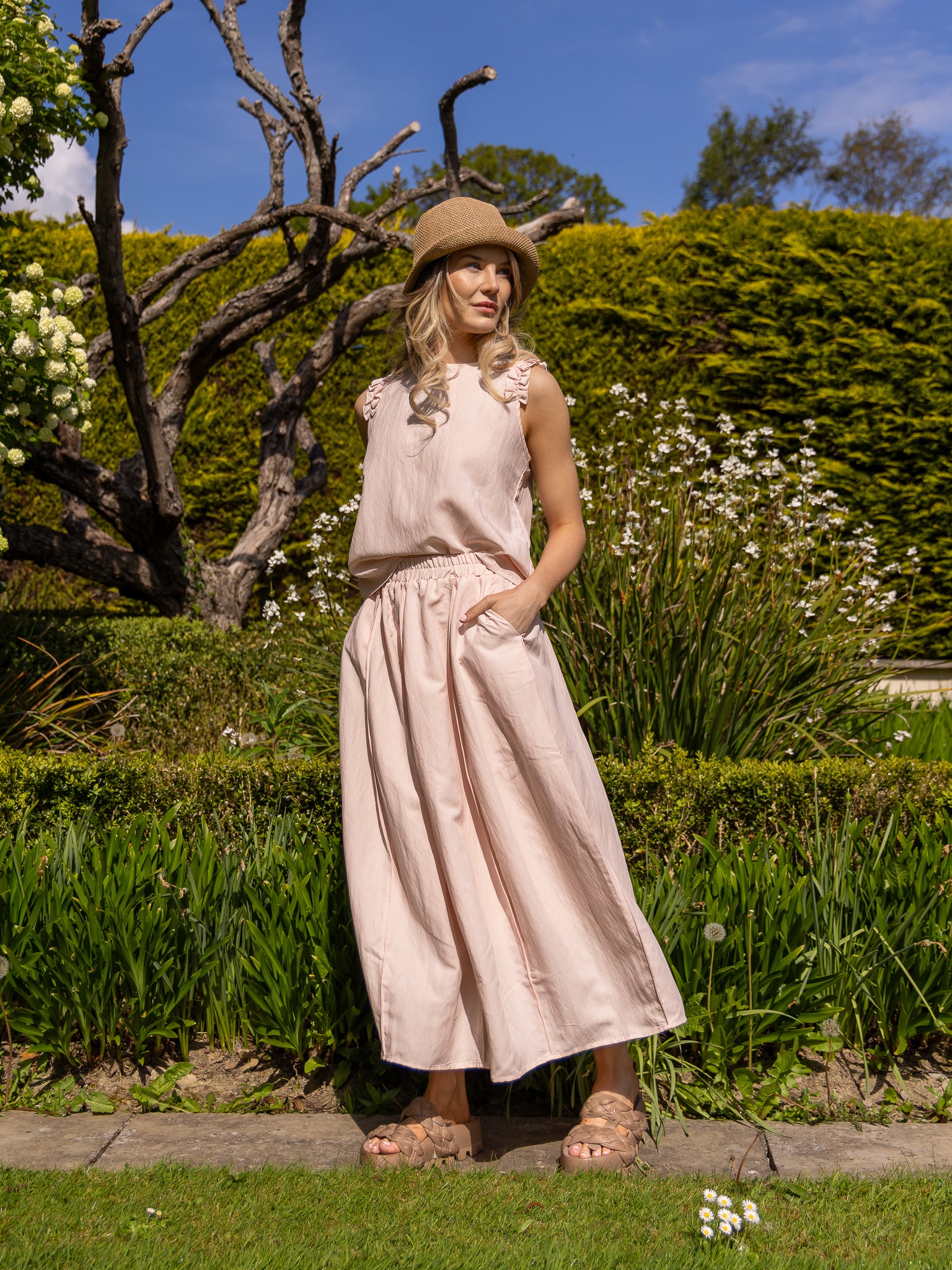 Jane Lushka Skirt Reiki Viscose Skirt in Pink