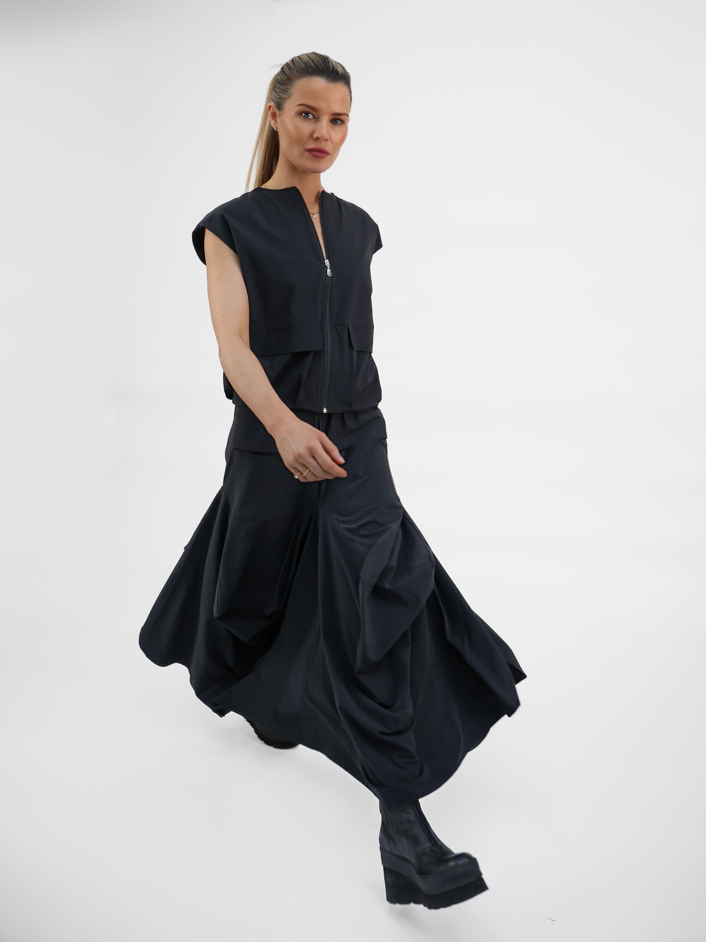 Jane Lushka Vest Ursula Vest Technical Jersey in Black