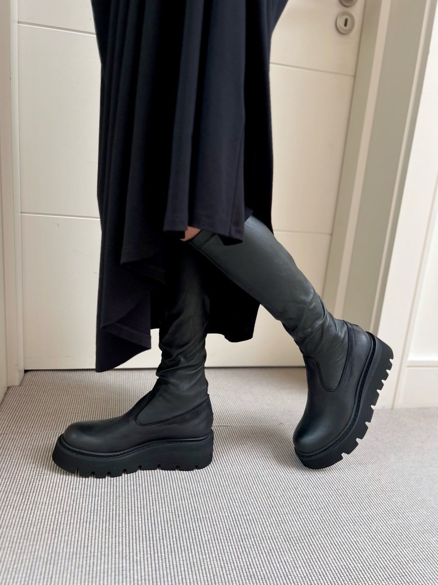 Lofina Footwear Lofina Leather Nappa Knee high Boot in black