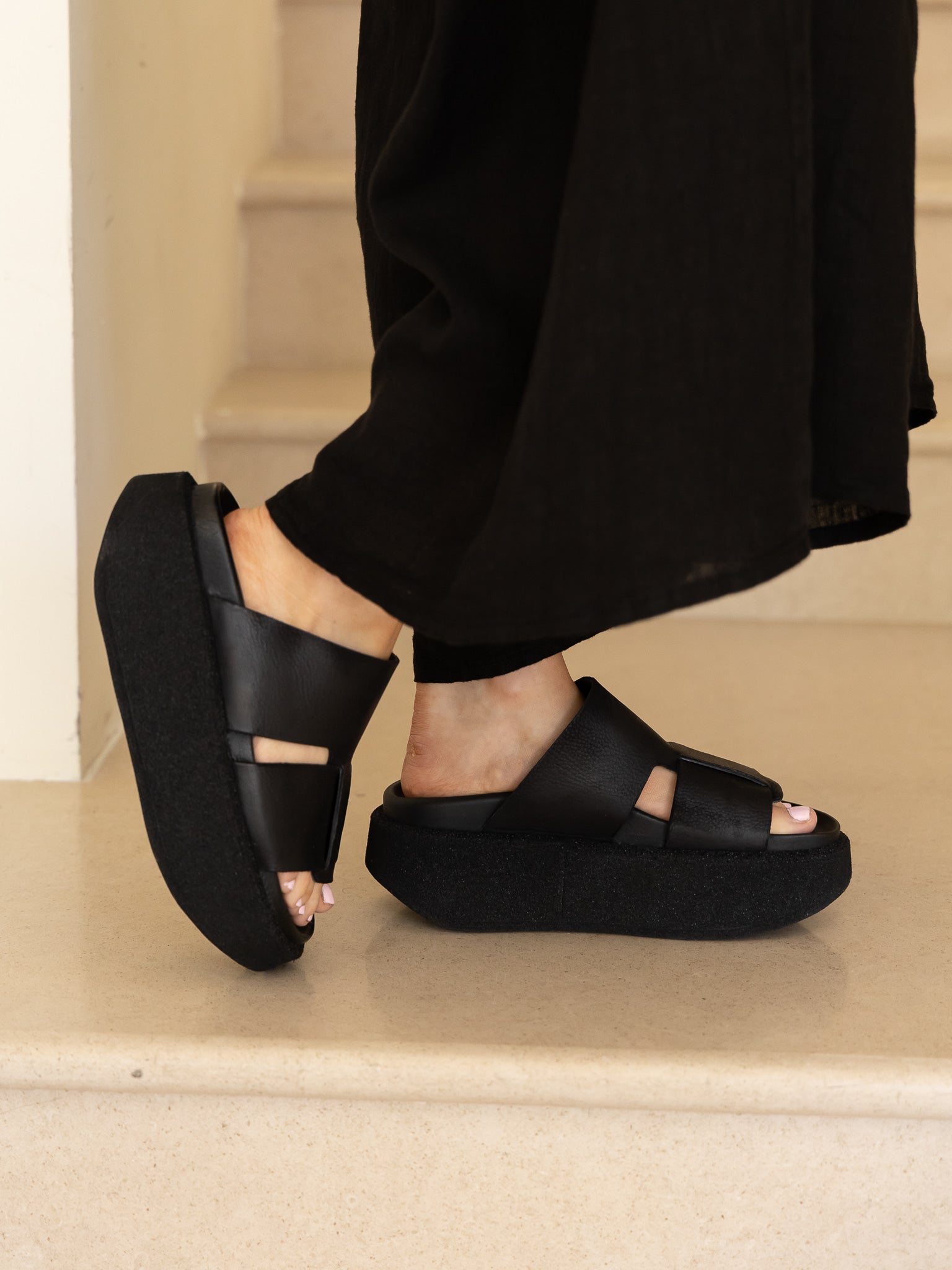 Lofina Sandals Lofina Platform Sandal in Gasoline Nero