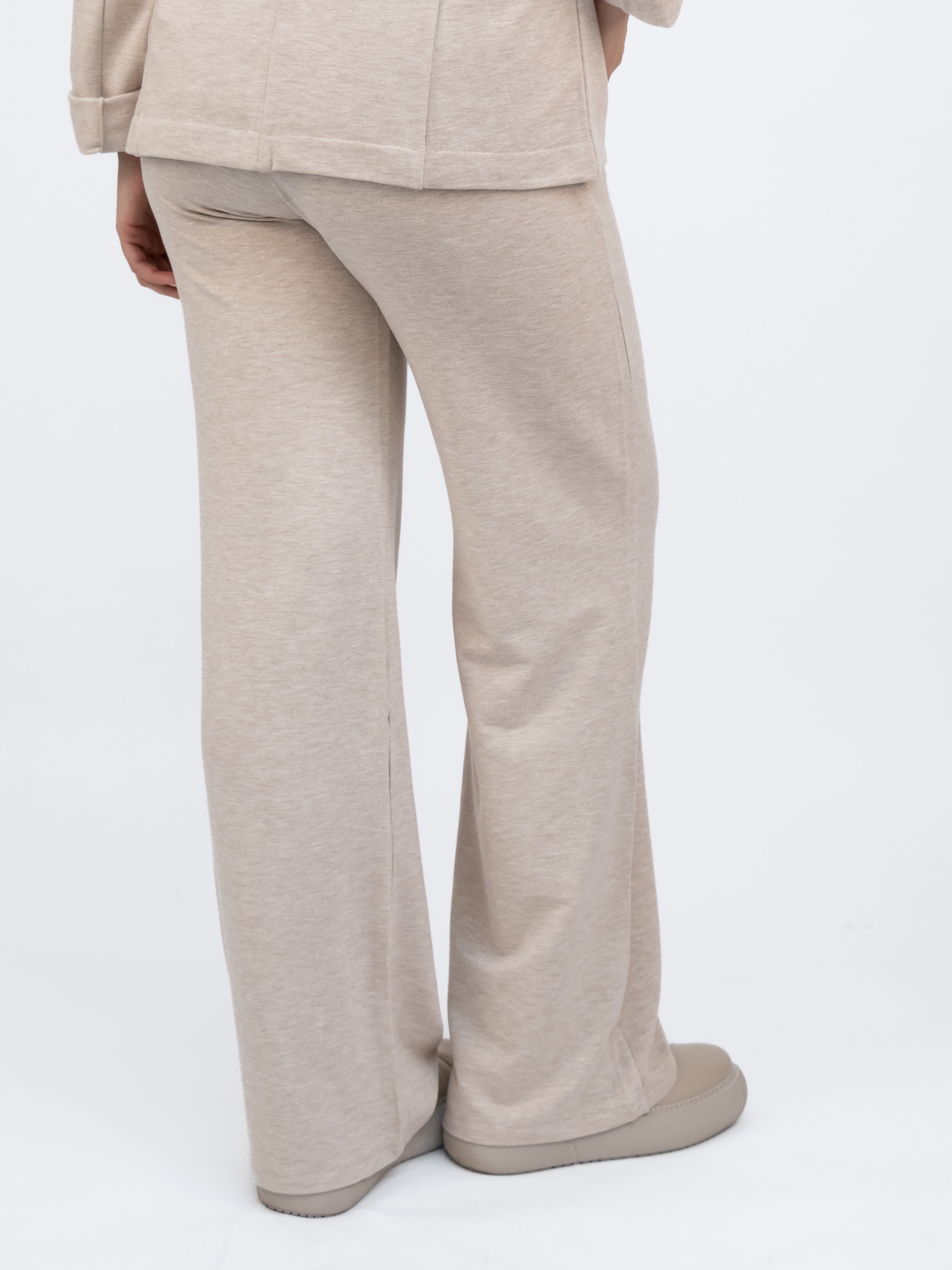 Majestic Filatures Pants Wide Leg Jogger in Ecru Marl