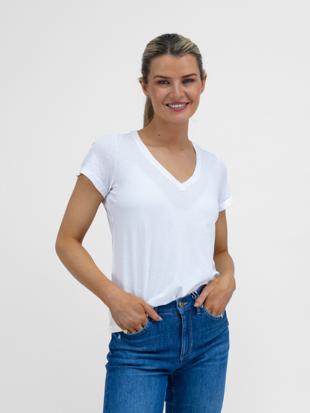 Majestic Filatures Top Patty V Neck Tee In Soft White