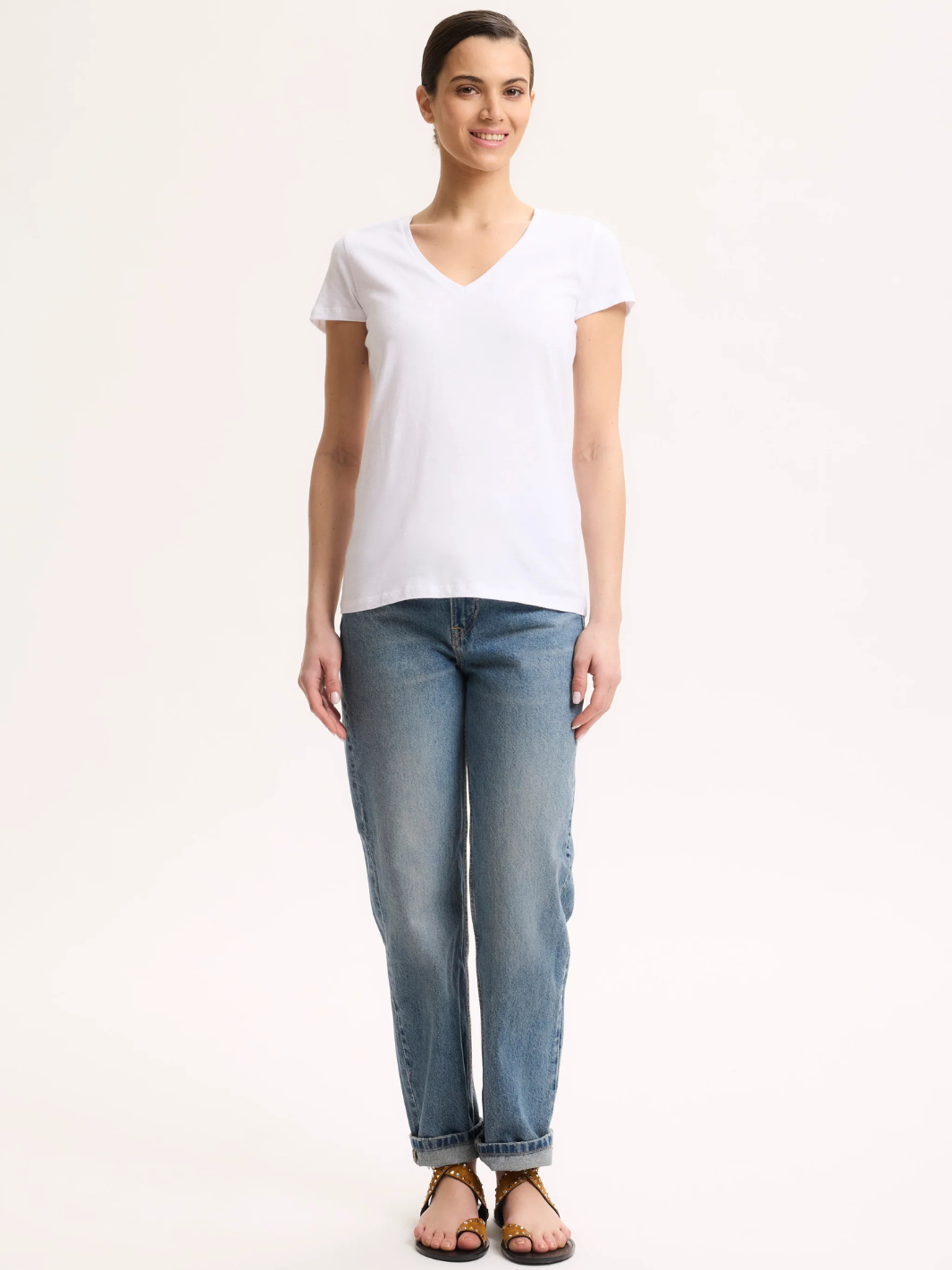 Majestic Filatures Top Patty V Neck Tee In Soft White