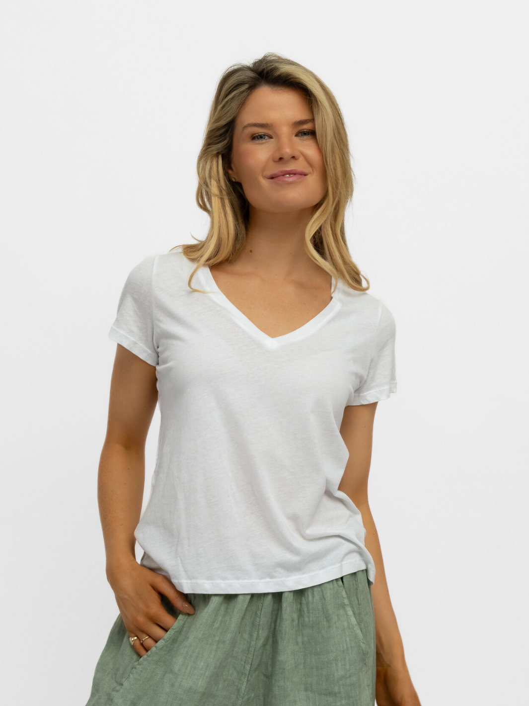 Majestic Filatures Top Patty V Neck Tee In Soft White