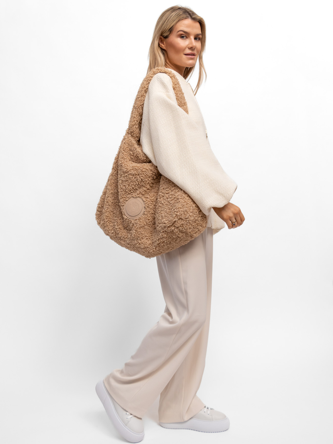 Nude of Scandinavia Bags One Size Nude of Scandinavia Handy Teddy Handbag in Beige