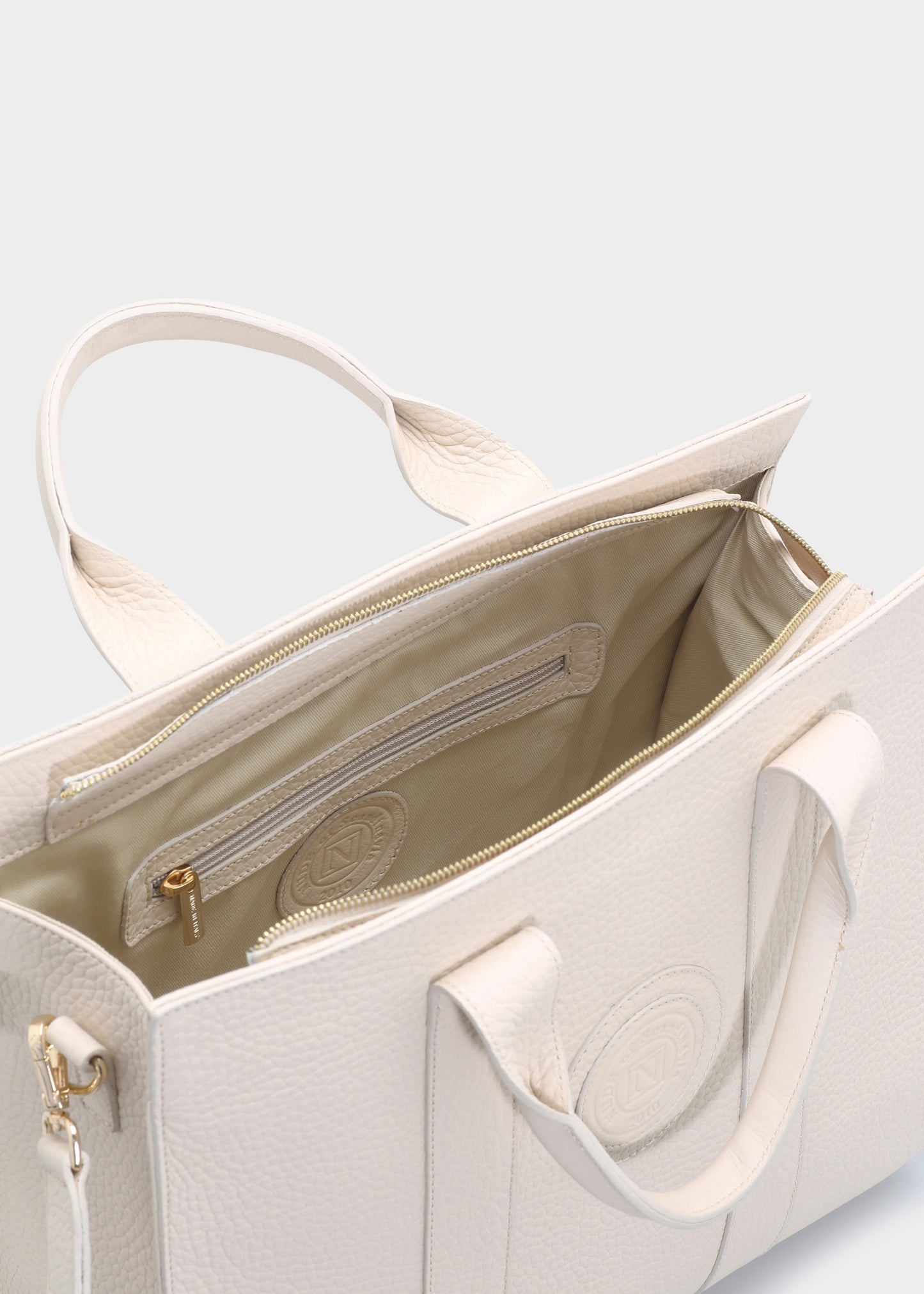 Nude of Scandinavia Bags One Size Nude of Scandinavia New Houston Taurus in Latte