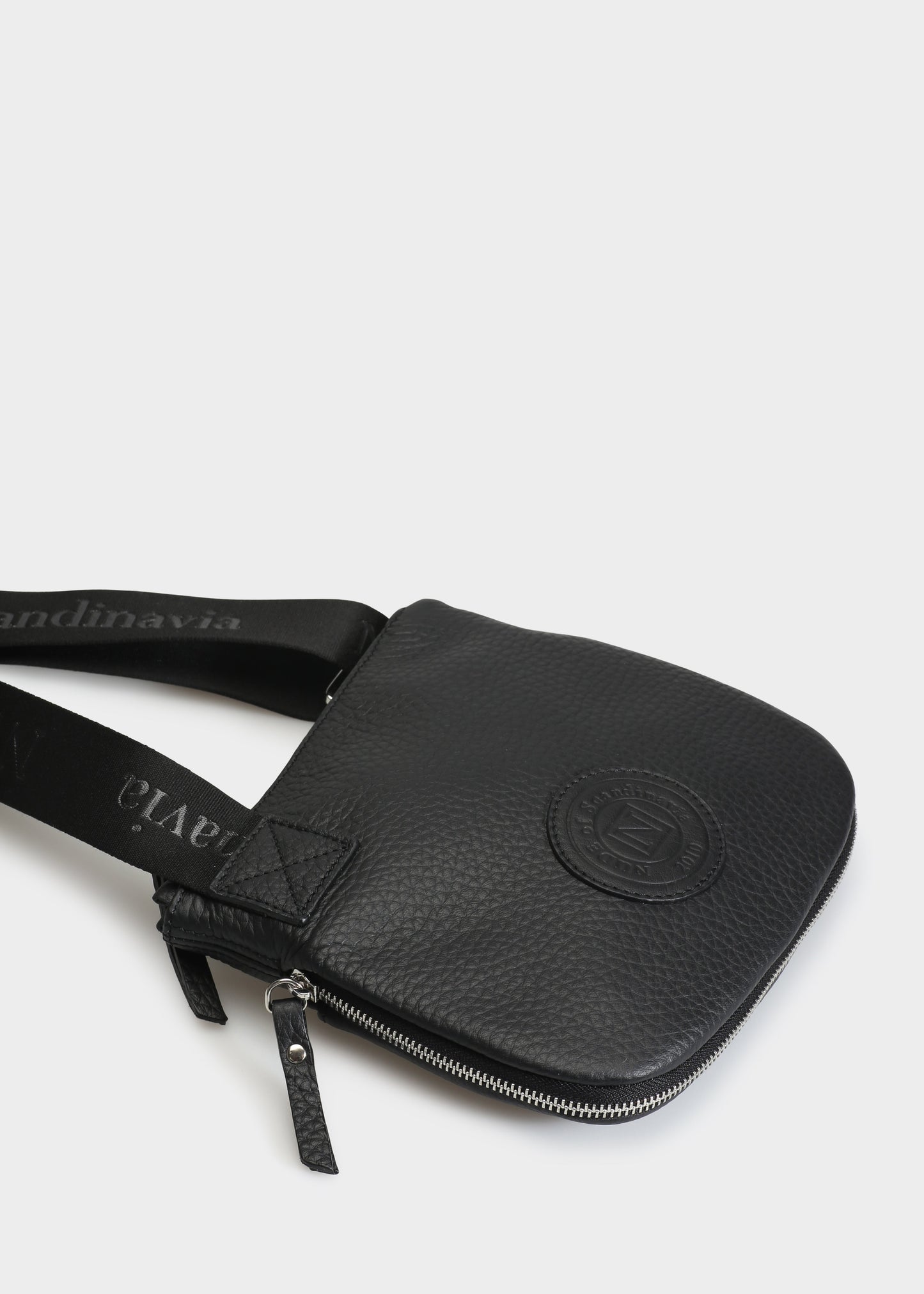 Nude of Scandinavia Bags One Size Nude of Scandinavia Wallstreet Taurus in Black