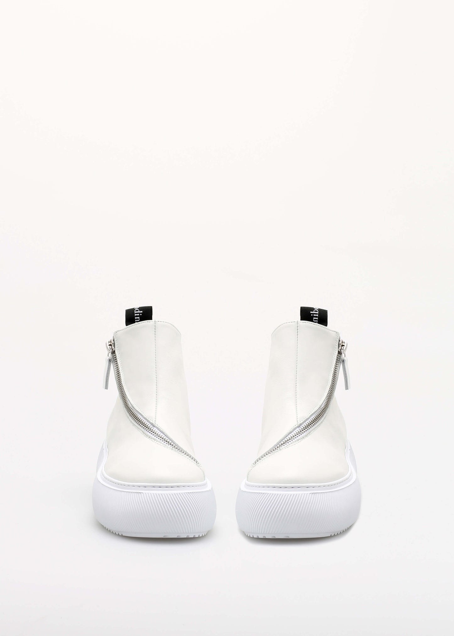 Nude of Scandinavia Boots Nude of Scandinavia Hedda Zipped Boots in Chalk