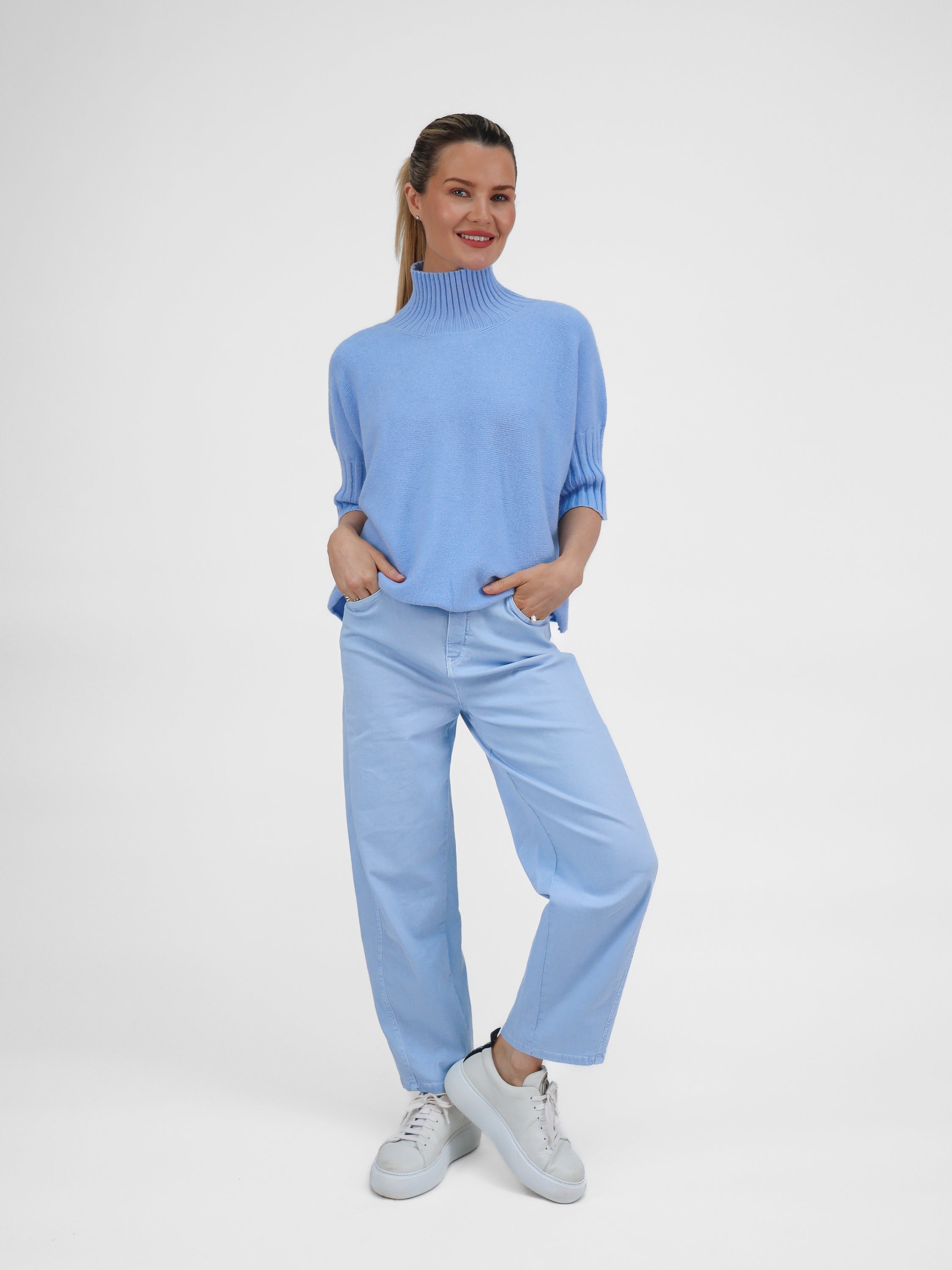 Raffaello Rossi Jeans Hanni 7/8 Coloured Denim in Light Blue