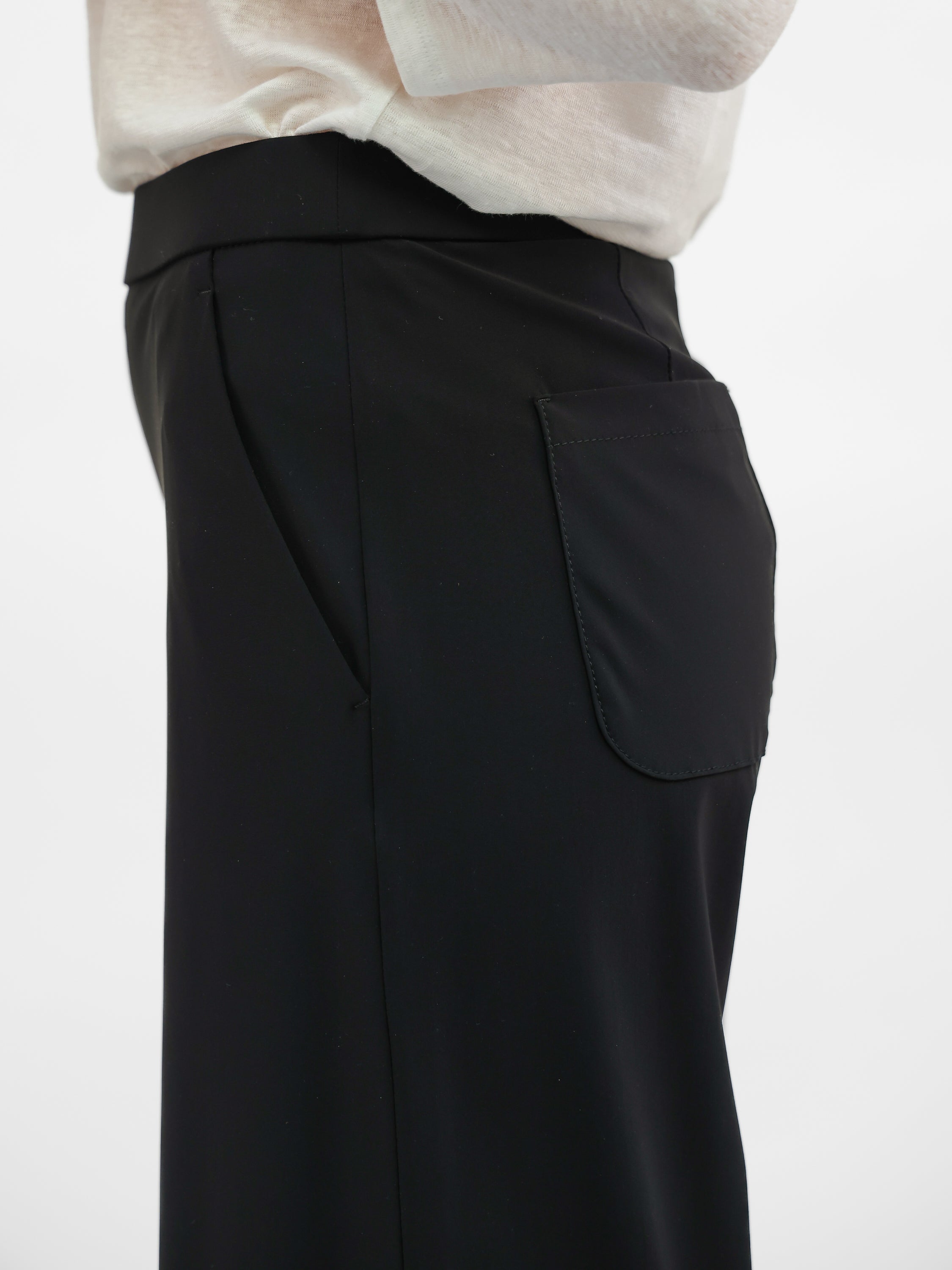 Raffaello Rossi Jeans Palina 6/8 Sport Hightech Jersey in Black