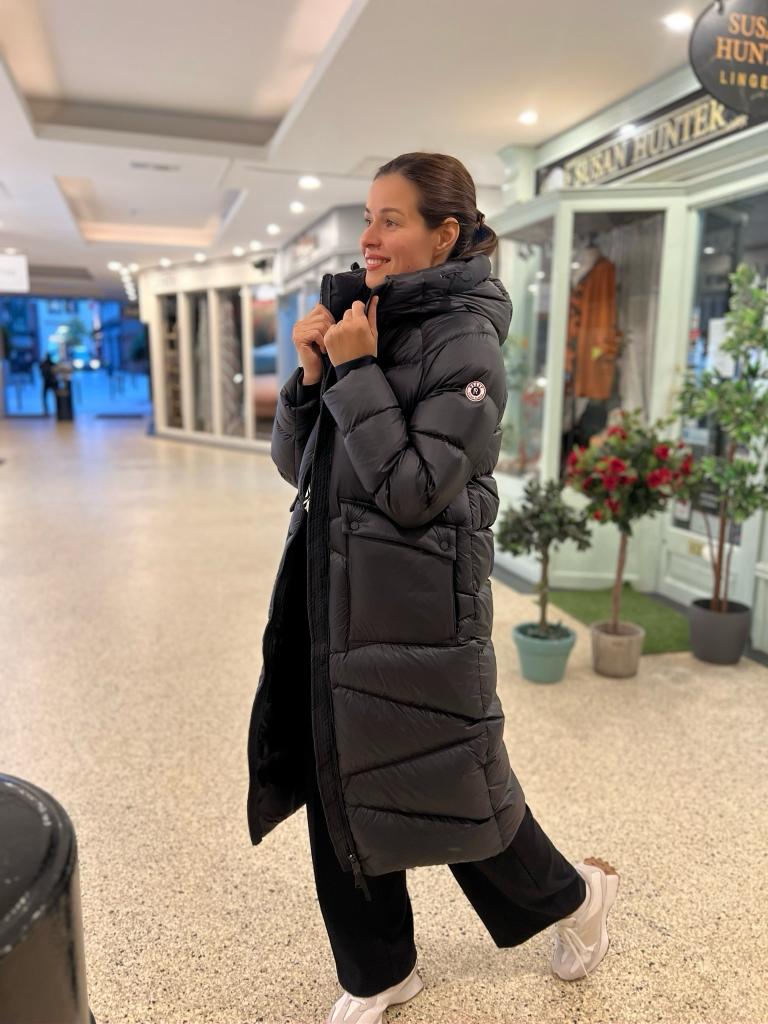 Reset Coat Reset Dover Long Coat in Black