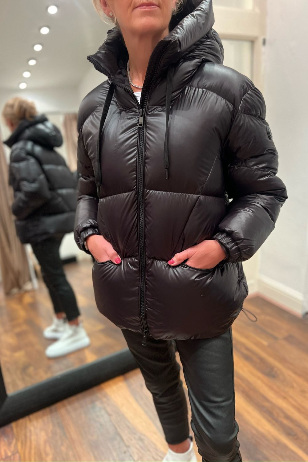 Reset Jacket Reset Riley Road Puffa Jacket in Black