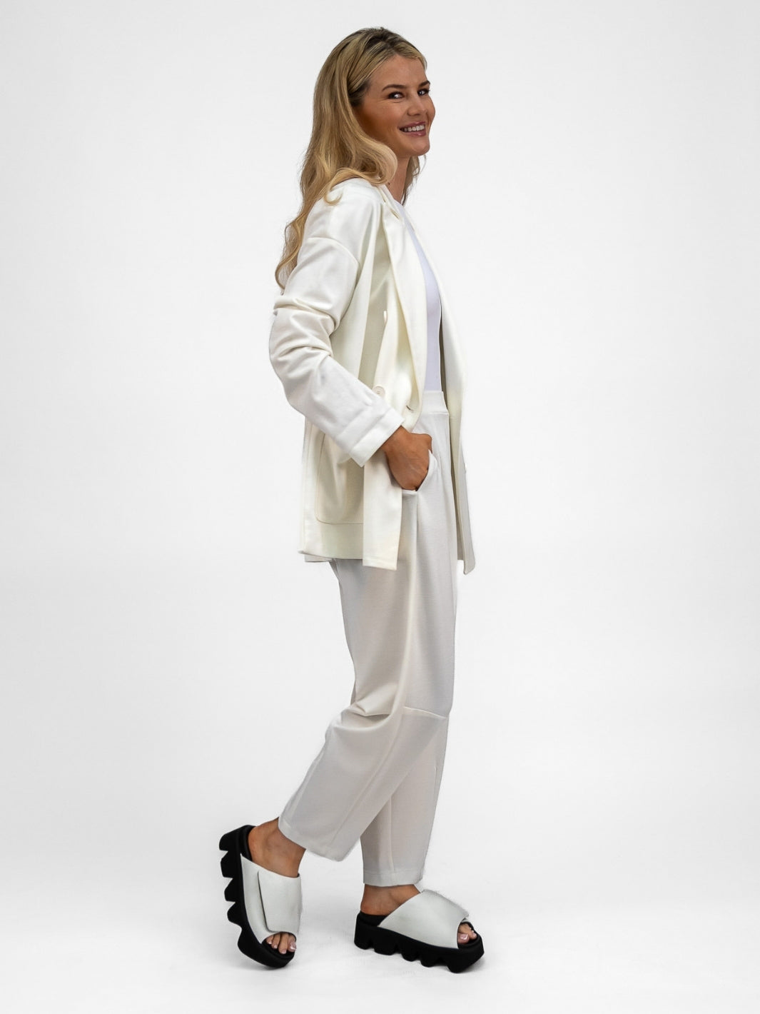 The Italian Collection Jacket Travel Blazer In Latte From The Italian Collection