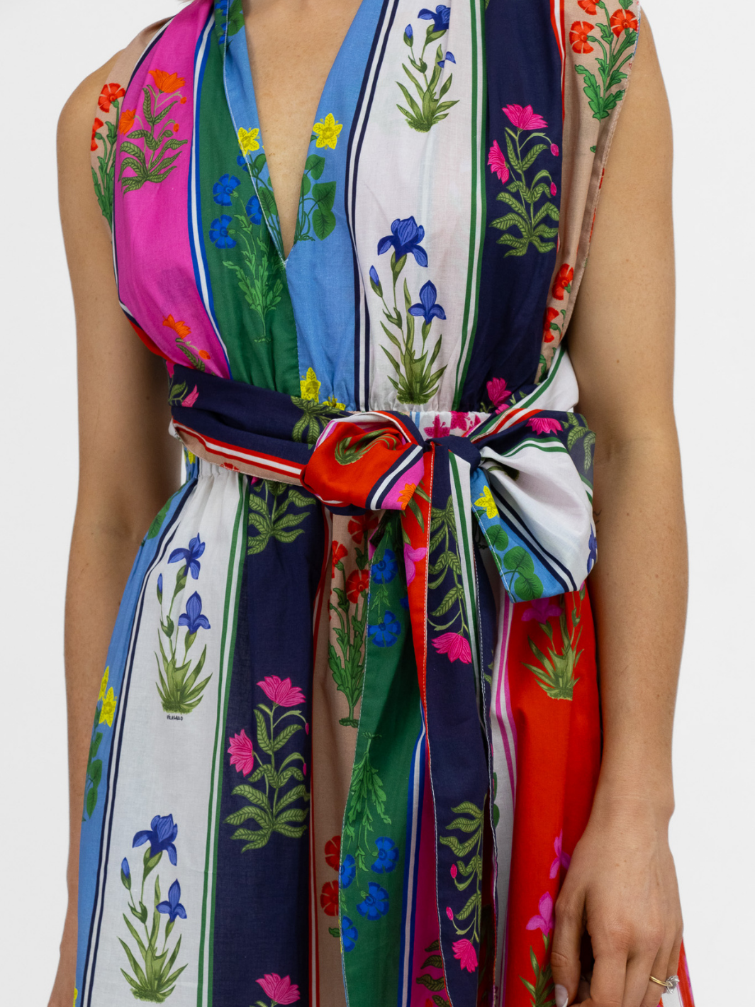 Vilagallo Dress Cruzado Cotton Dress In Flores Print From Vilagallo