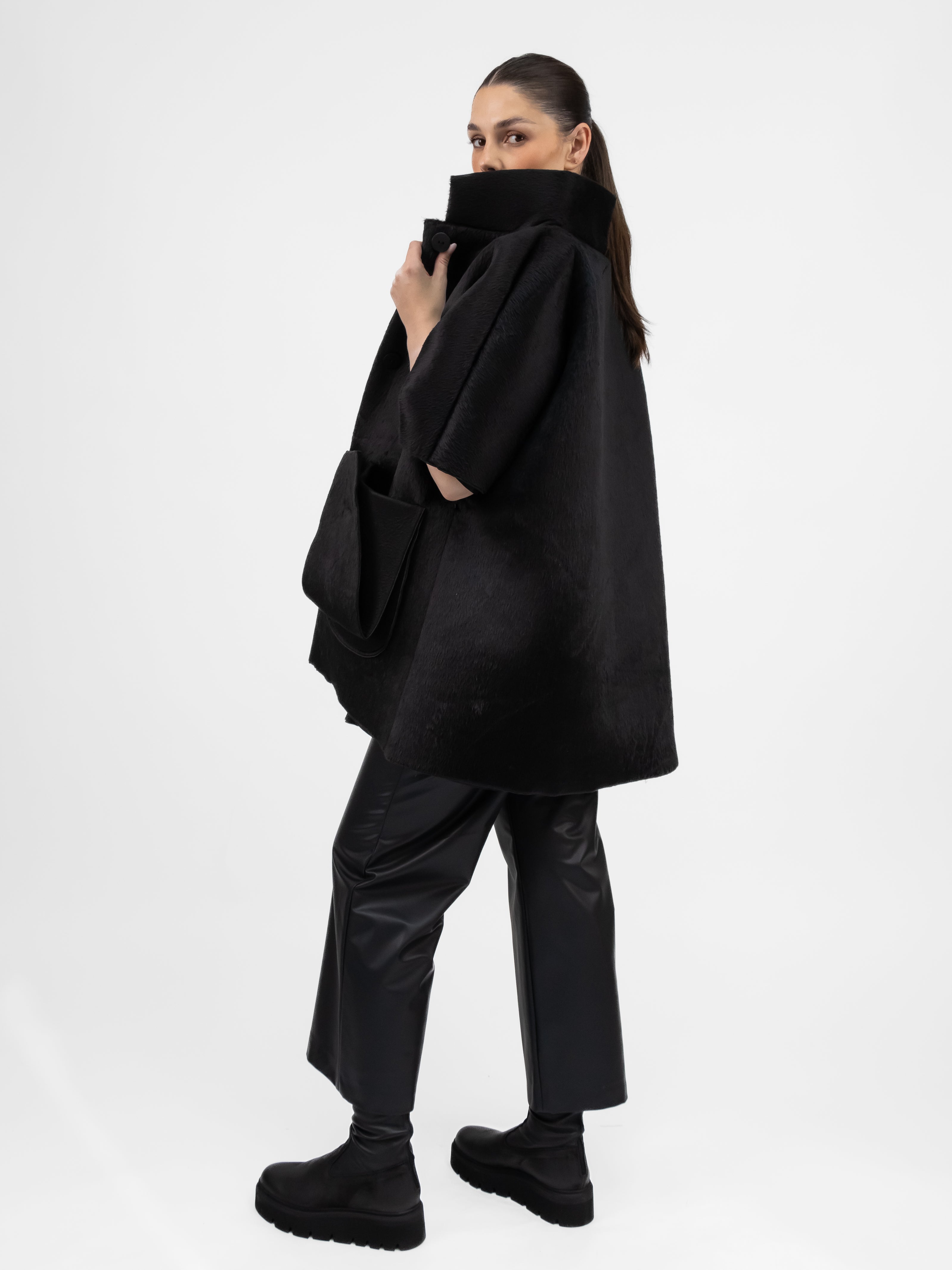 XD Xenia Design Coat One Size Coat Sira1 in Short Length