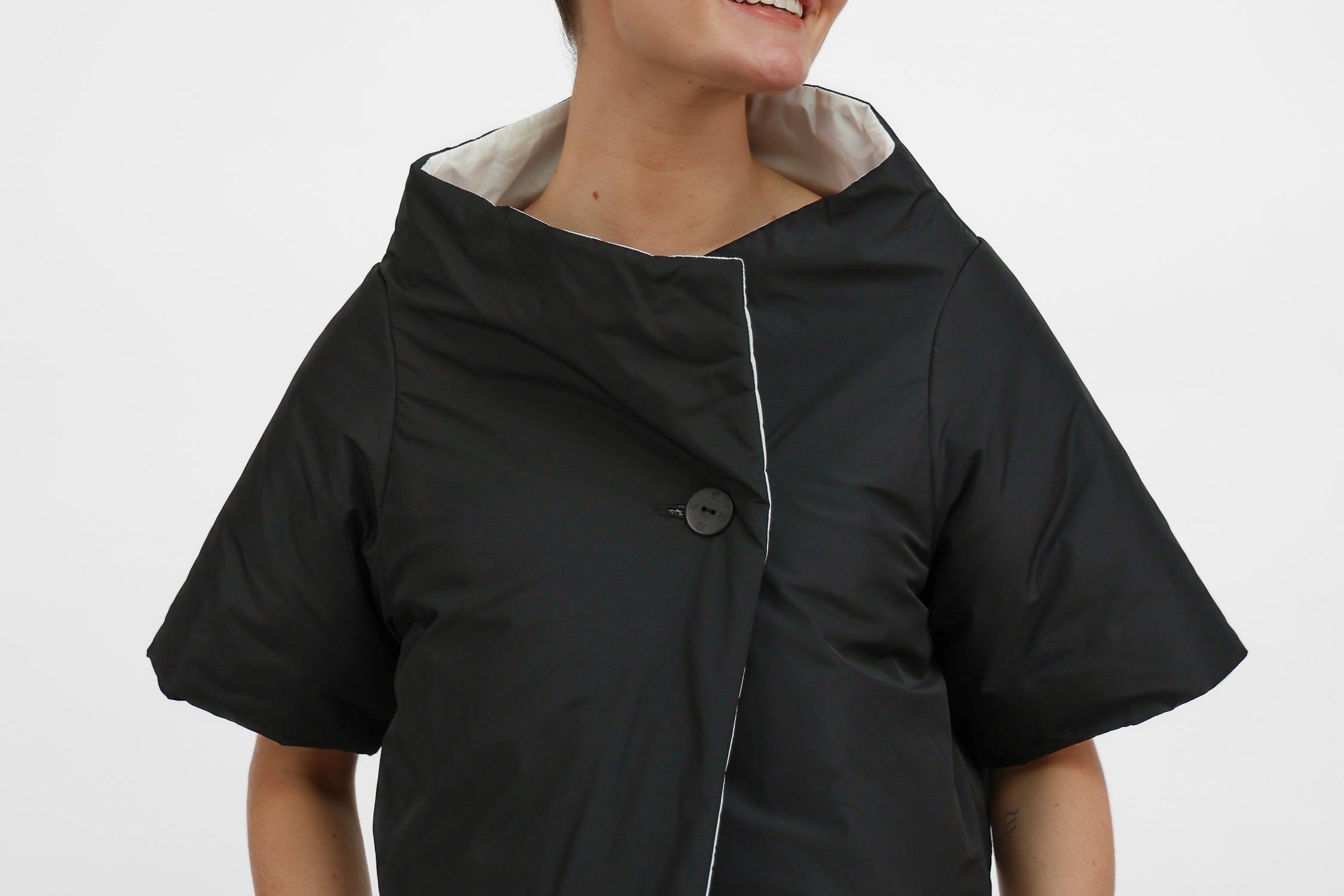 XD Xenia Design Jacket Stola DUBU in Black & White