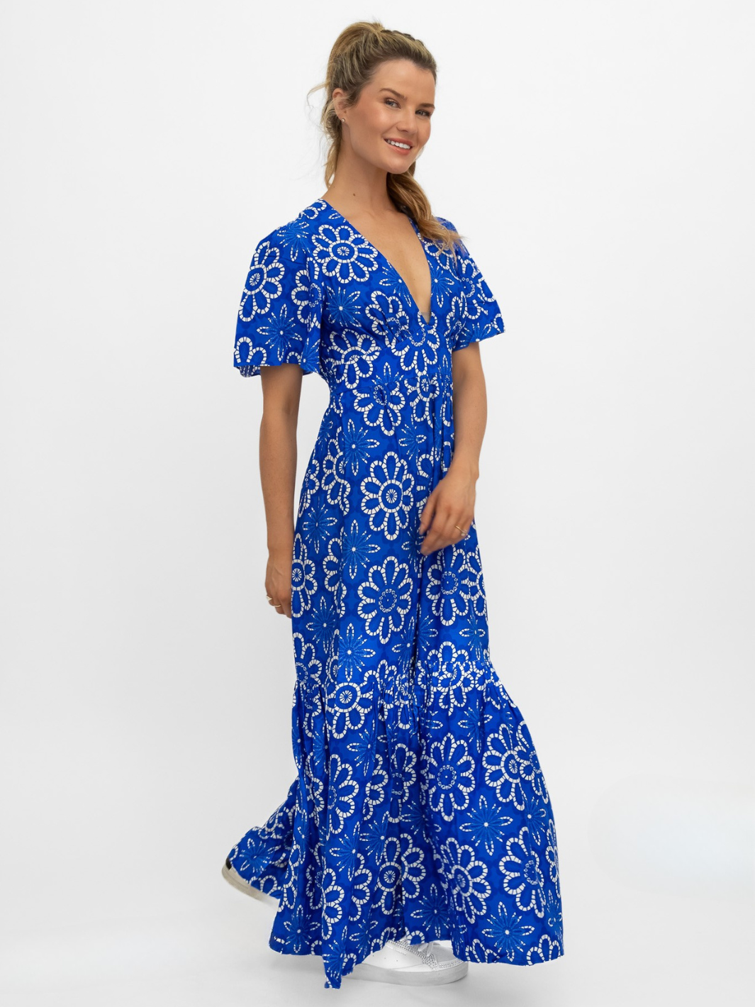 Aspiga Dress Sylvie EcoVero Dress in Lace Floral Cobalt/White
