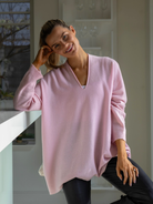 Cashmere By Kate Knitwear One Size Cashmere By Kate V Neck Oversize Sweater In Soft Pink