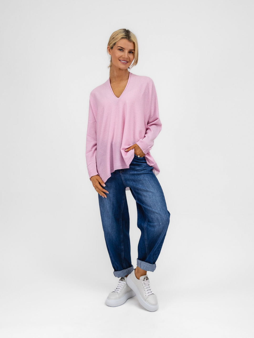 Cashmere By Kate Knitwear One Size Cashmere By Kate V Neck Oversize Sweater In Soft Pink