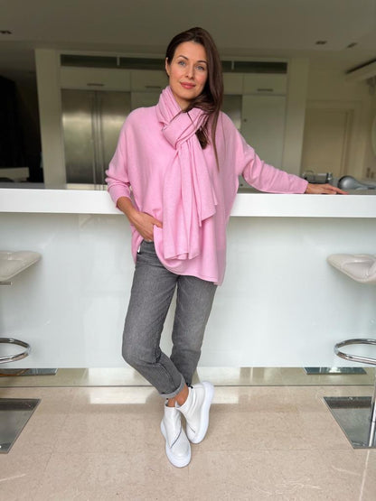 Cashmere by Kate Knitwear One Size Cashmere Travel Wrap in Petal Pink