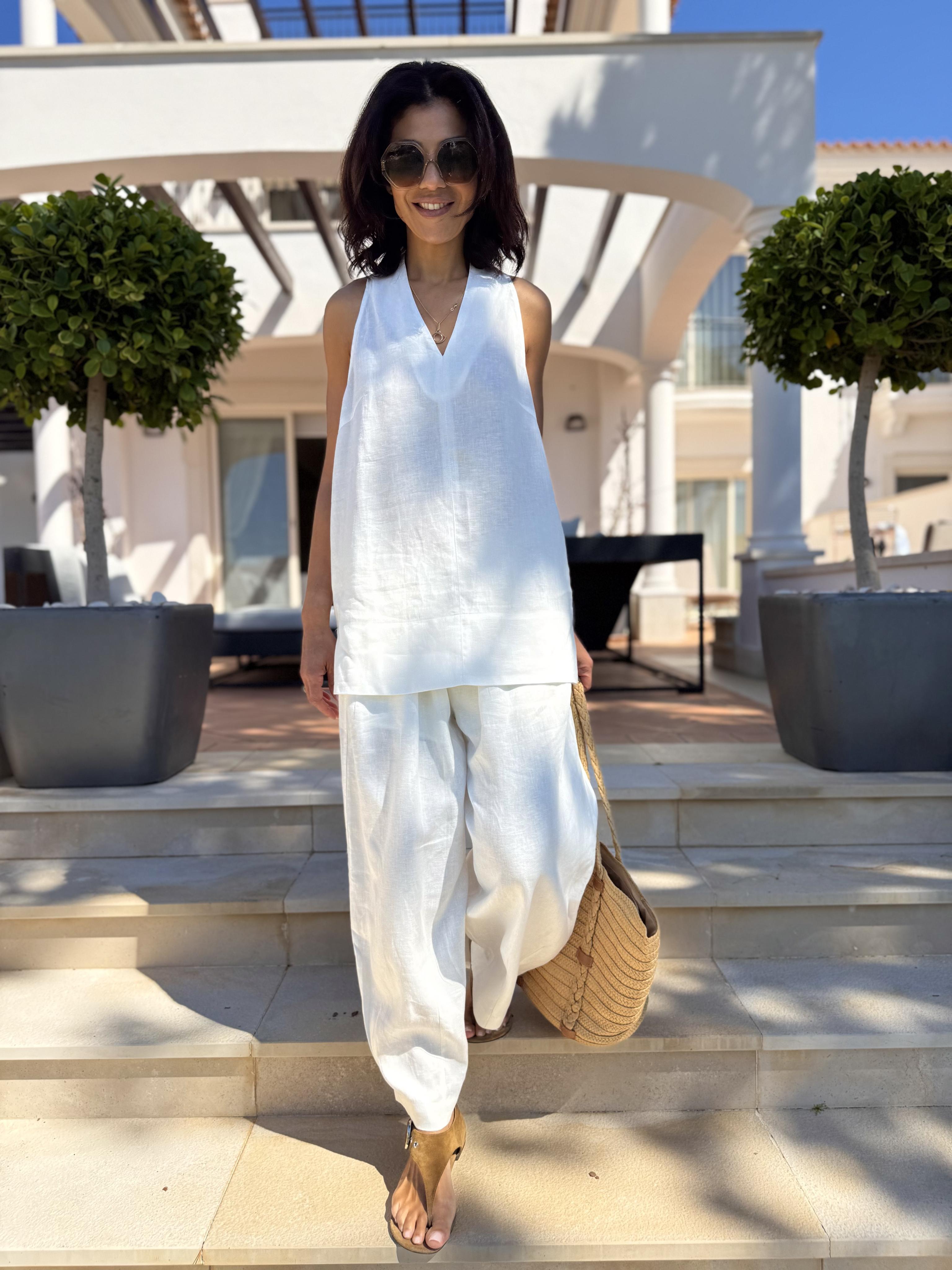 Diffusion by Kate One Size Lauren Racer Back Linen Top in White