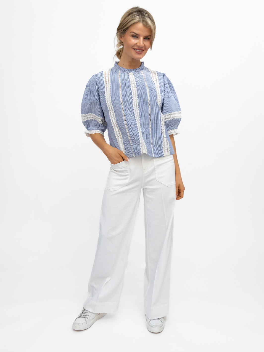 Diffusion By Kate Top Angela Cotton Top In Blue And White