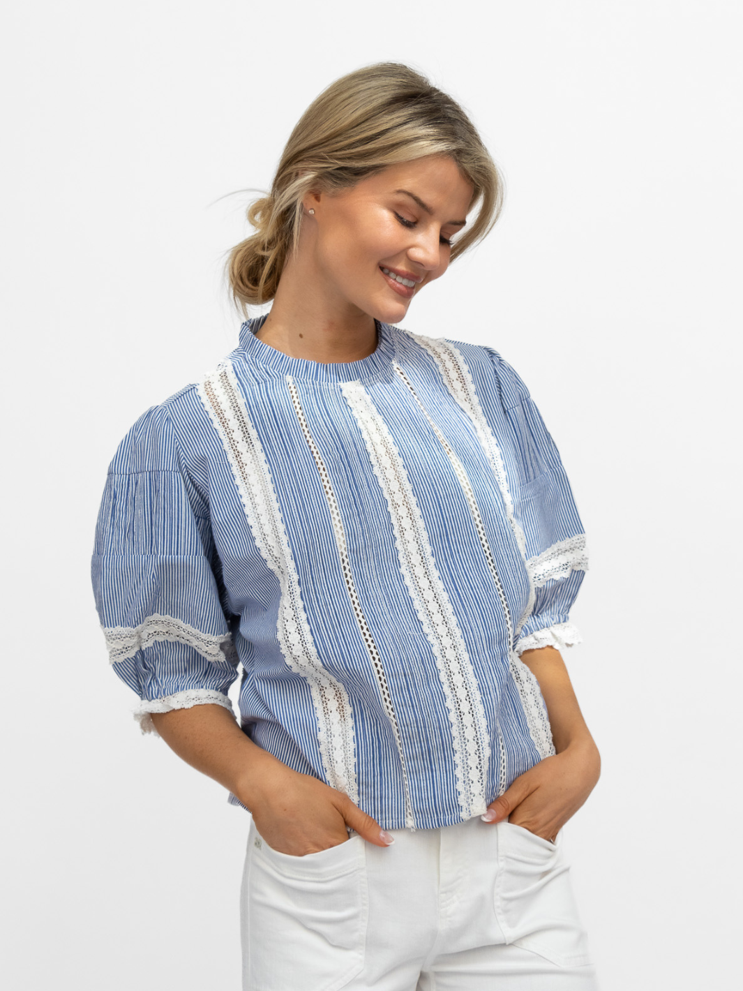Diffusion By Kate Top Angela Cotton Top In Blue And White