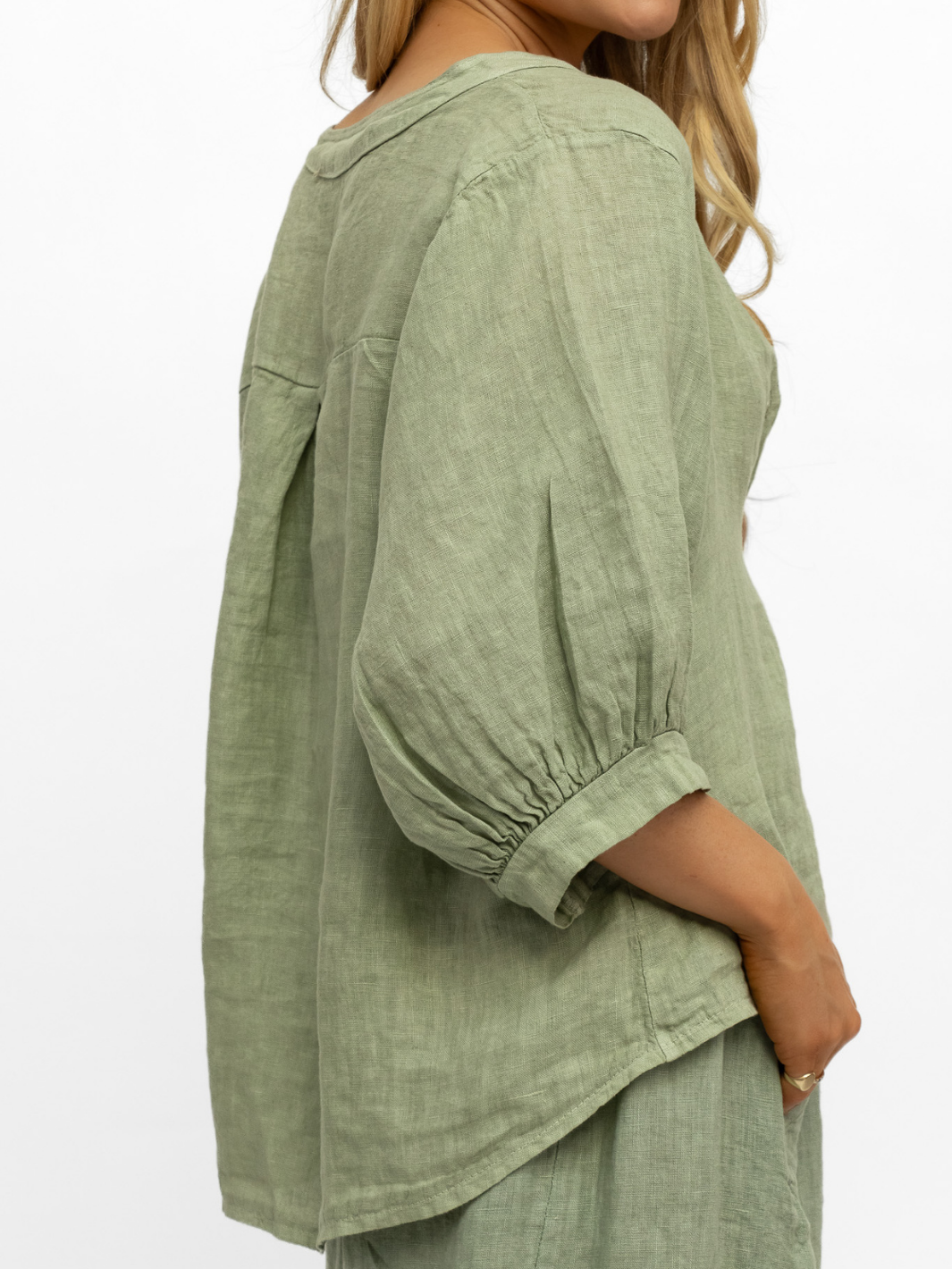Diffusion By Kate Top One Size Chloe Linen Shirt In Khaki