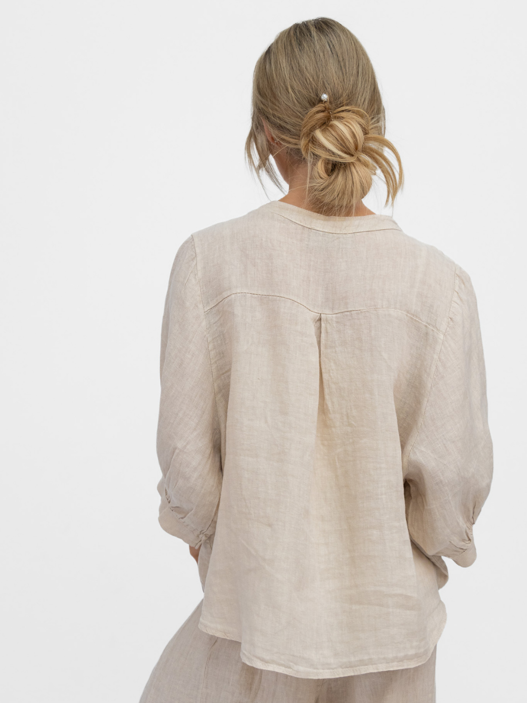 Diffusion By Kate Top One Size Chloe Linen Shirt In Sand