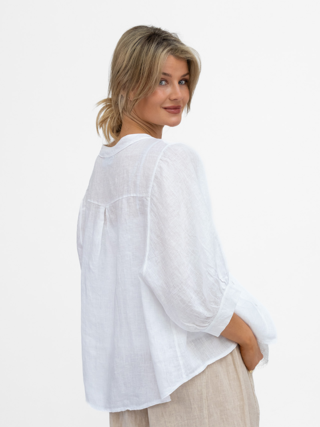 Diffusion By Kate Top One Size Chloe Linen Shirt In White